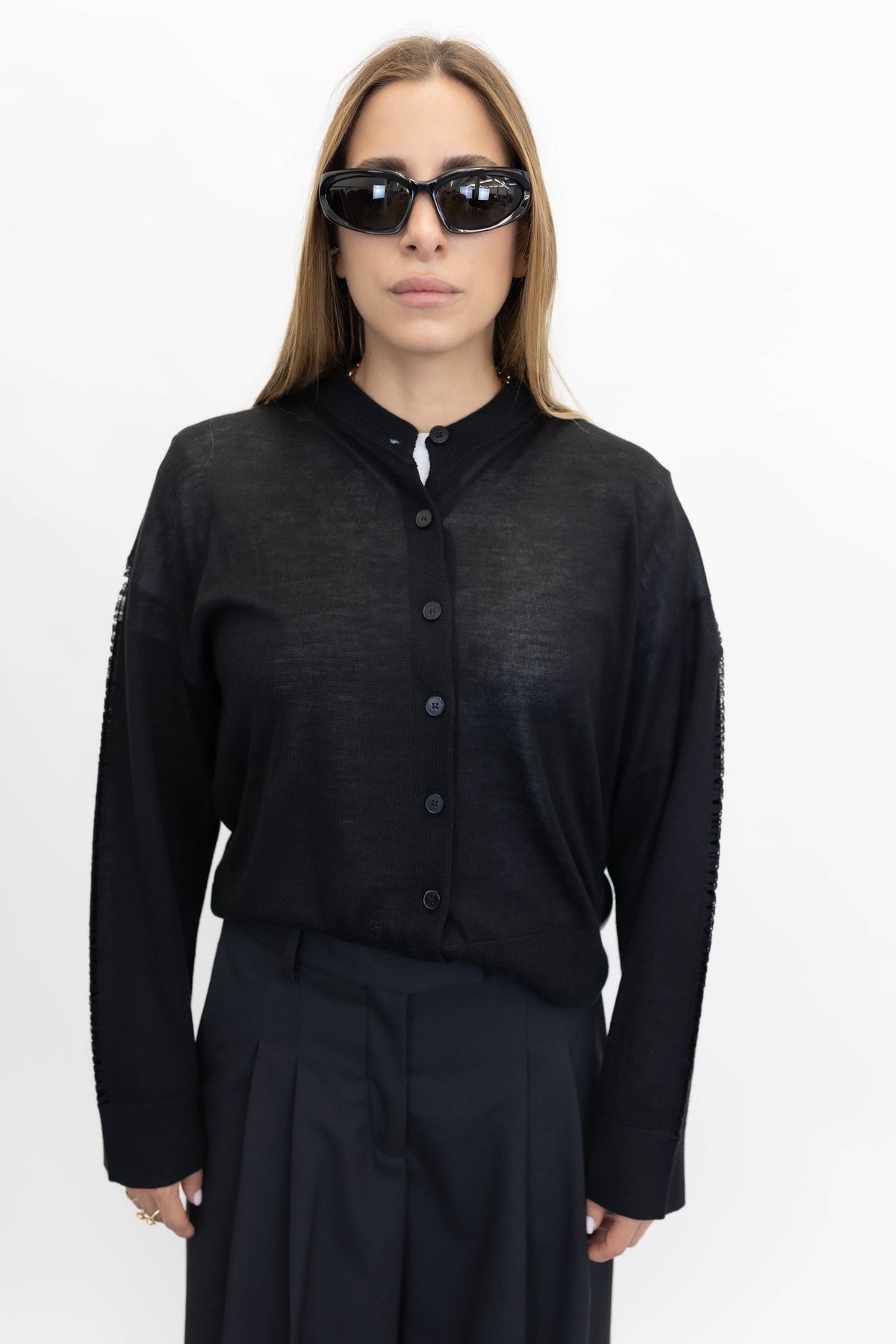 ICONIA PULLOVER IN BLACK PULLOVER IRO