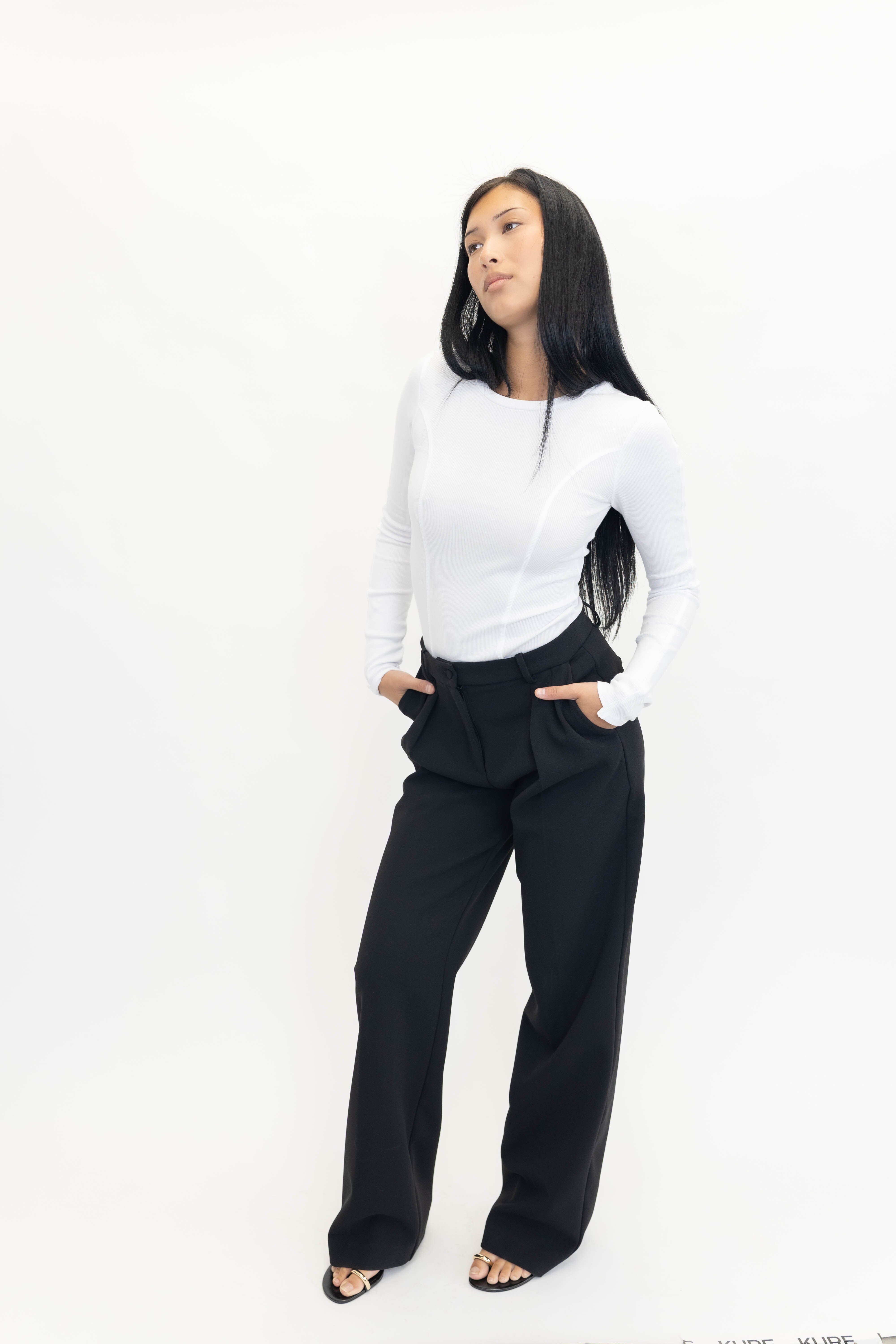 IRINE LS TOP IN BRIGHT WHITE TOP WON HUNDRED