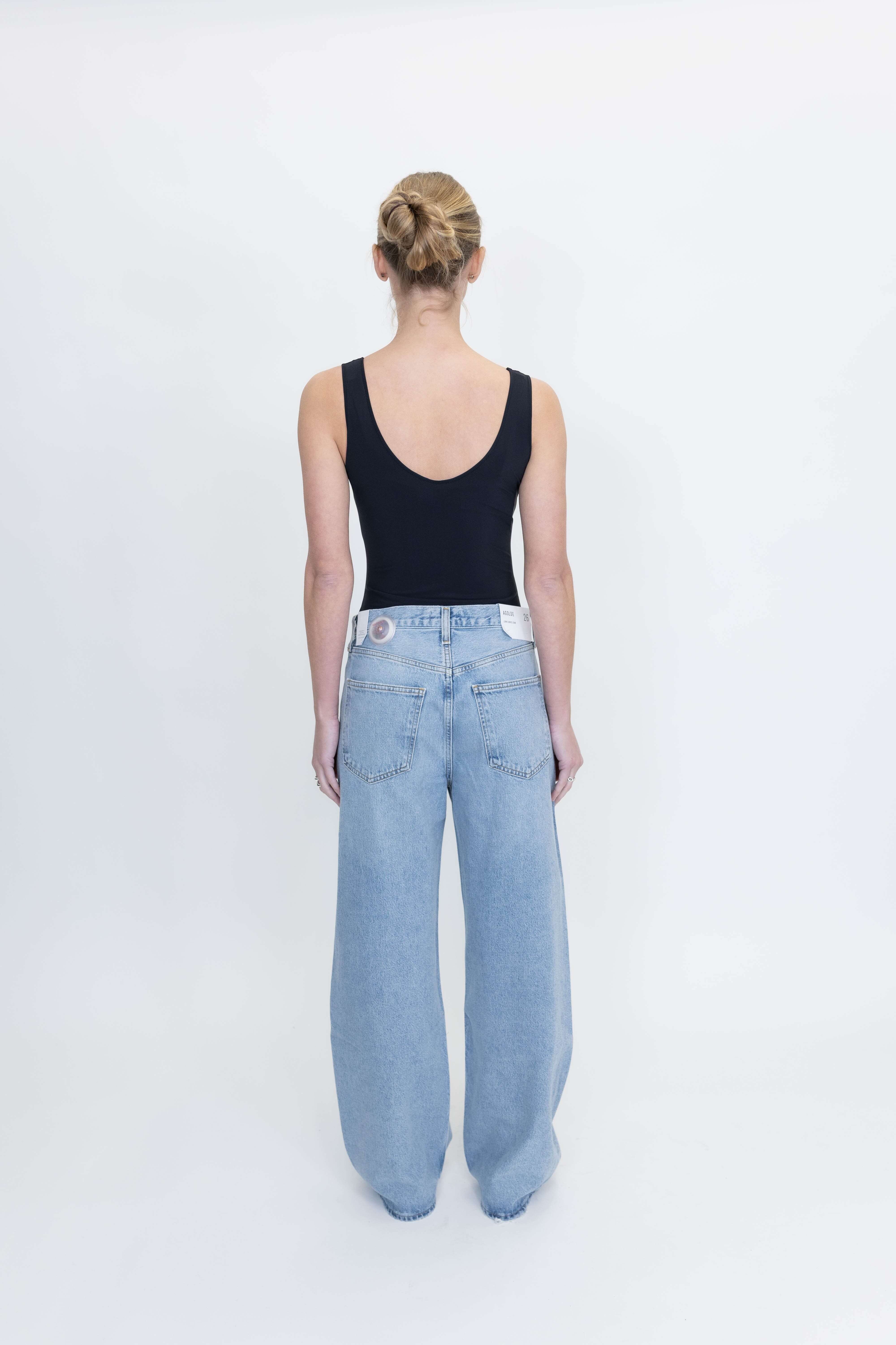 LOW CURVE JEANS IN FORCE JEANS AGOLDE