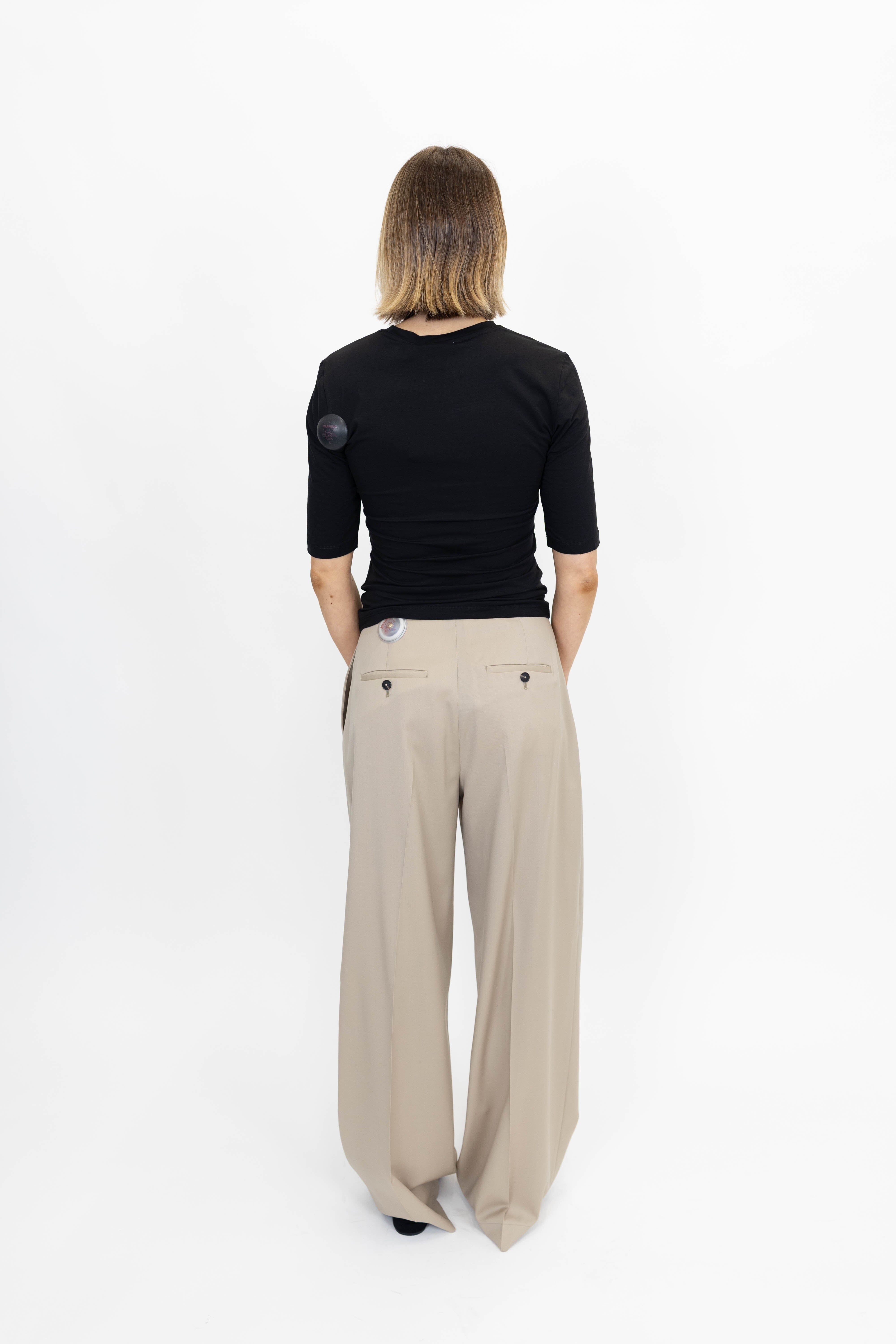 MIDA SS TOP IN BLACK TOP GESTUZ