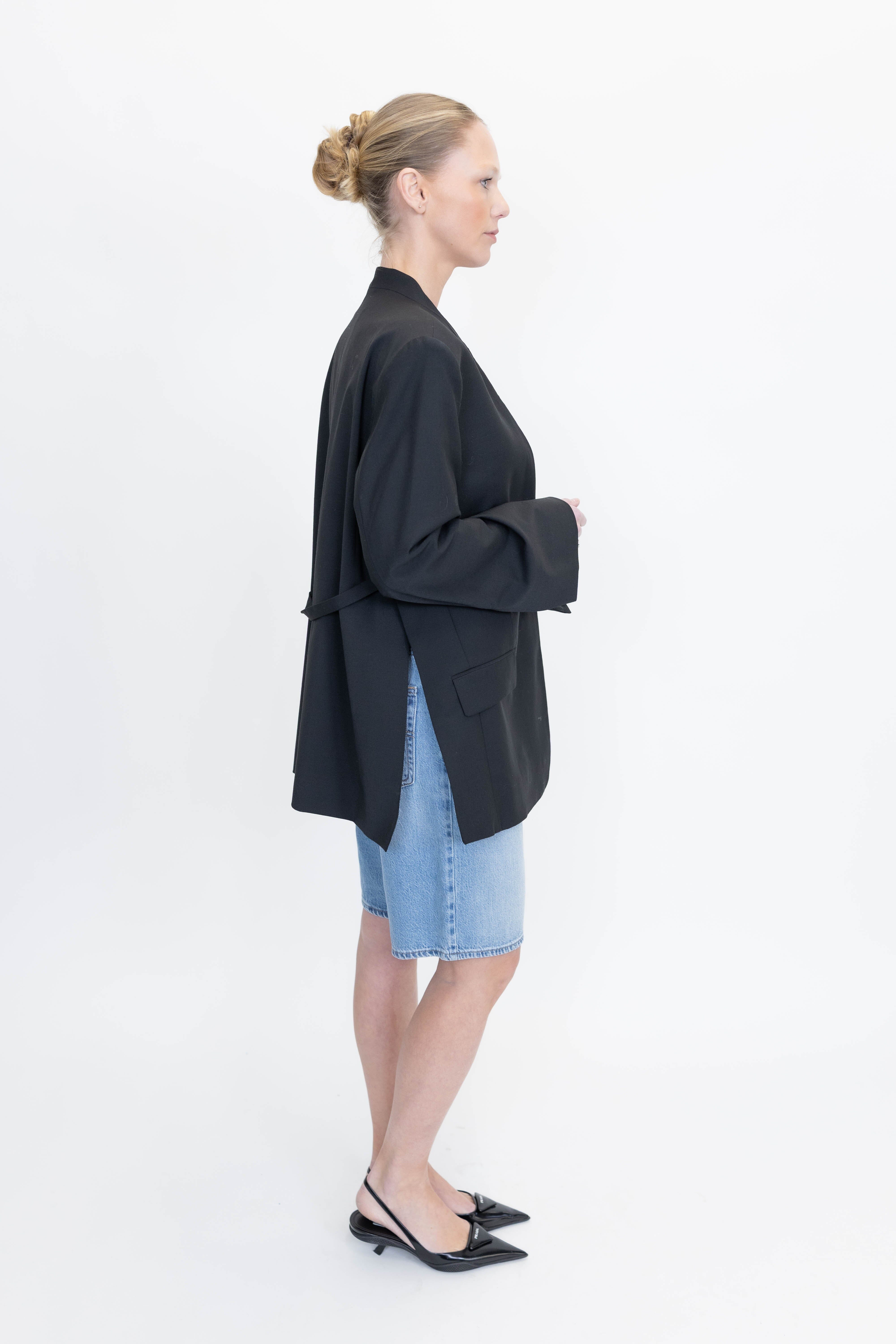 CLARISSA REGULAR BLAZER IN BLACK BLAZER HERSKIND