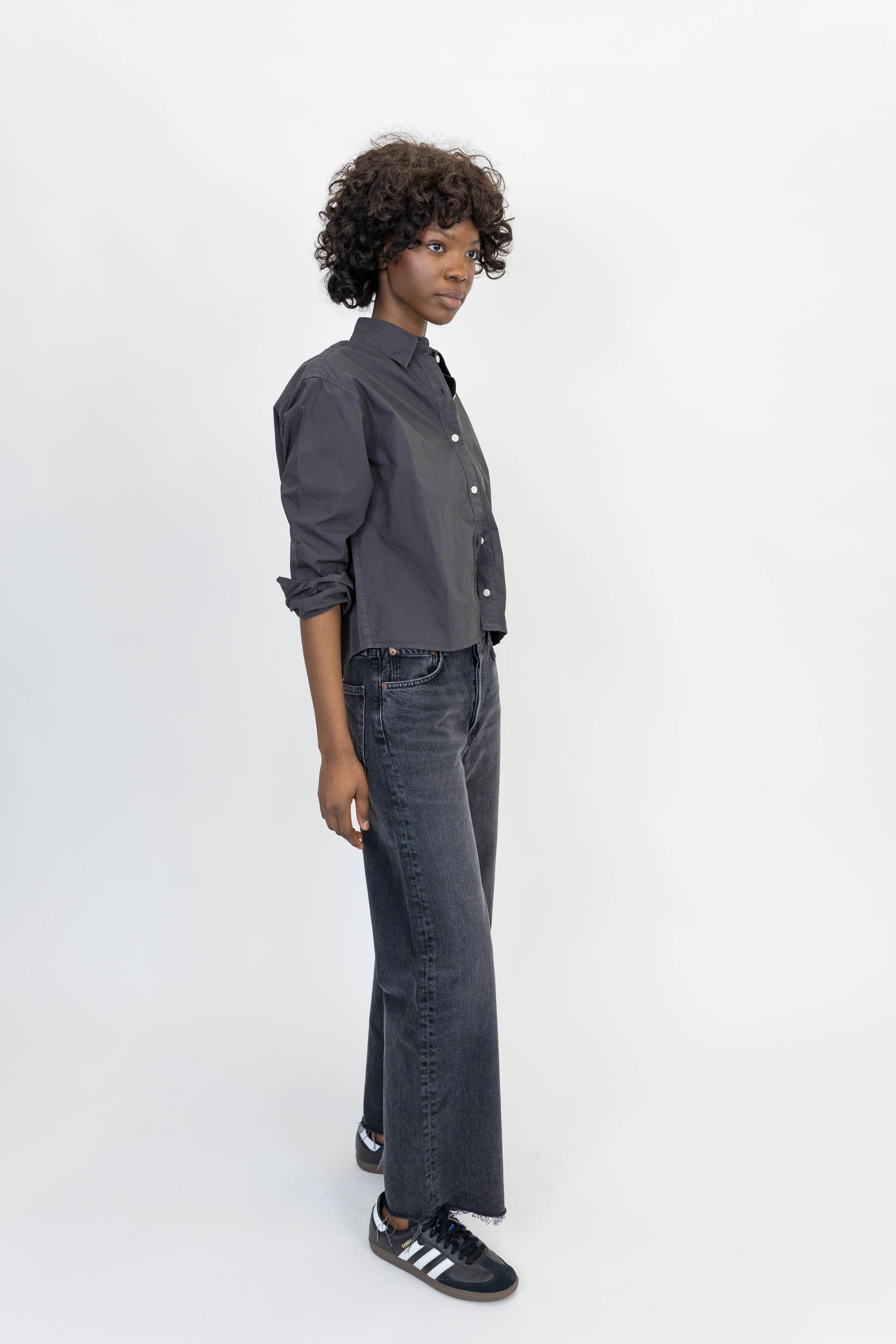 REN STRAIGHT AND CROP JEAN IN DARK GREY JEANS AGOLDE