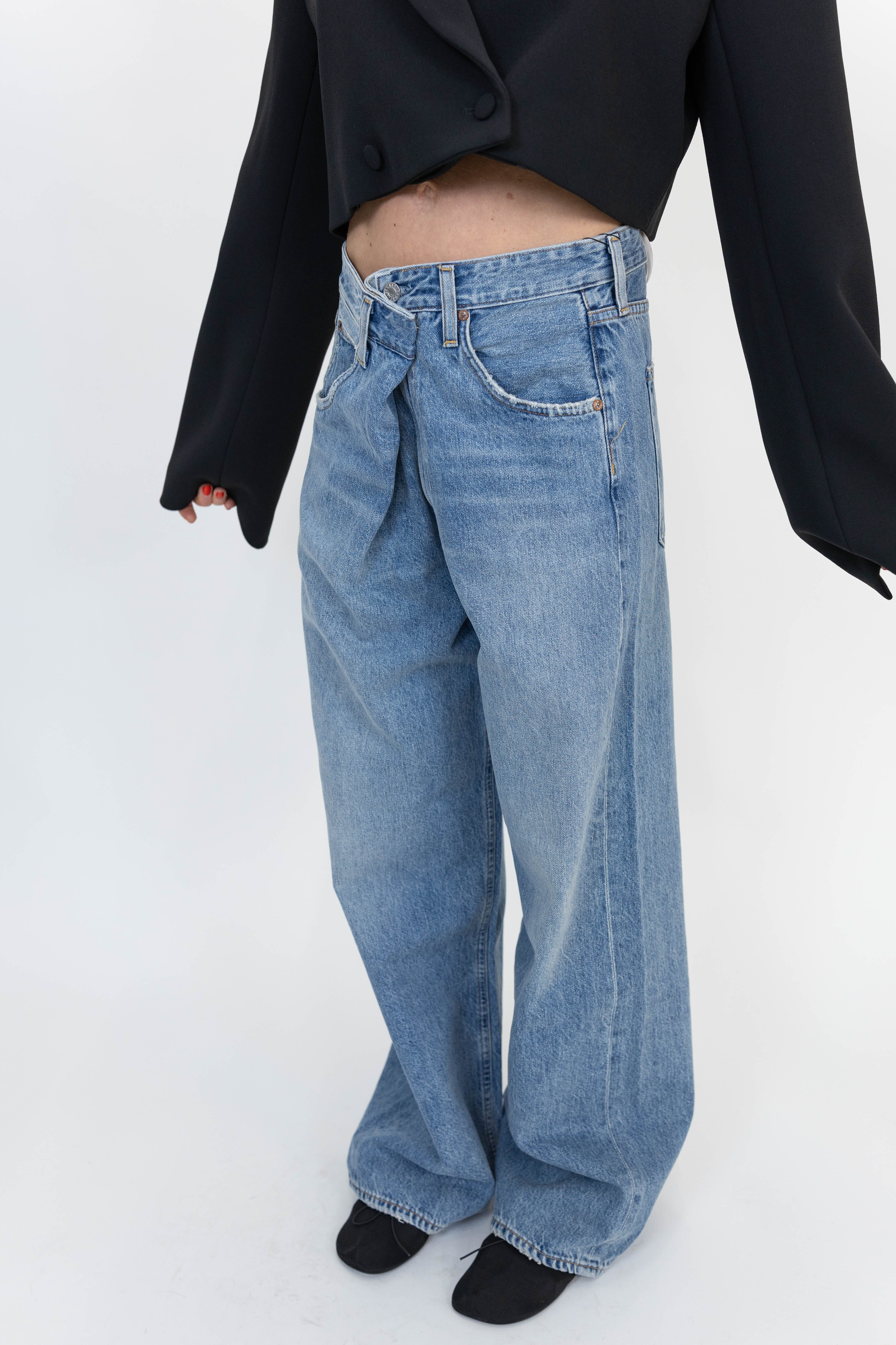 VANA FOLD JEAN IN MANTRA JEANS AGOLDE