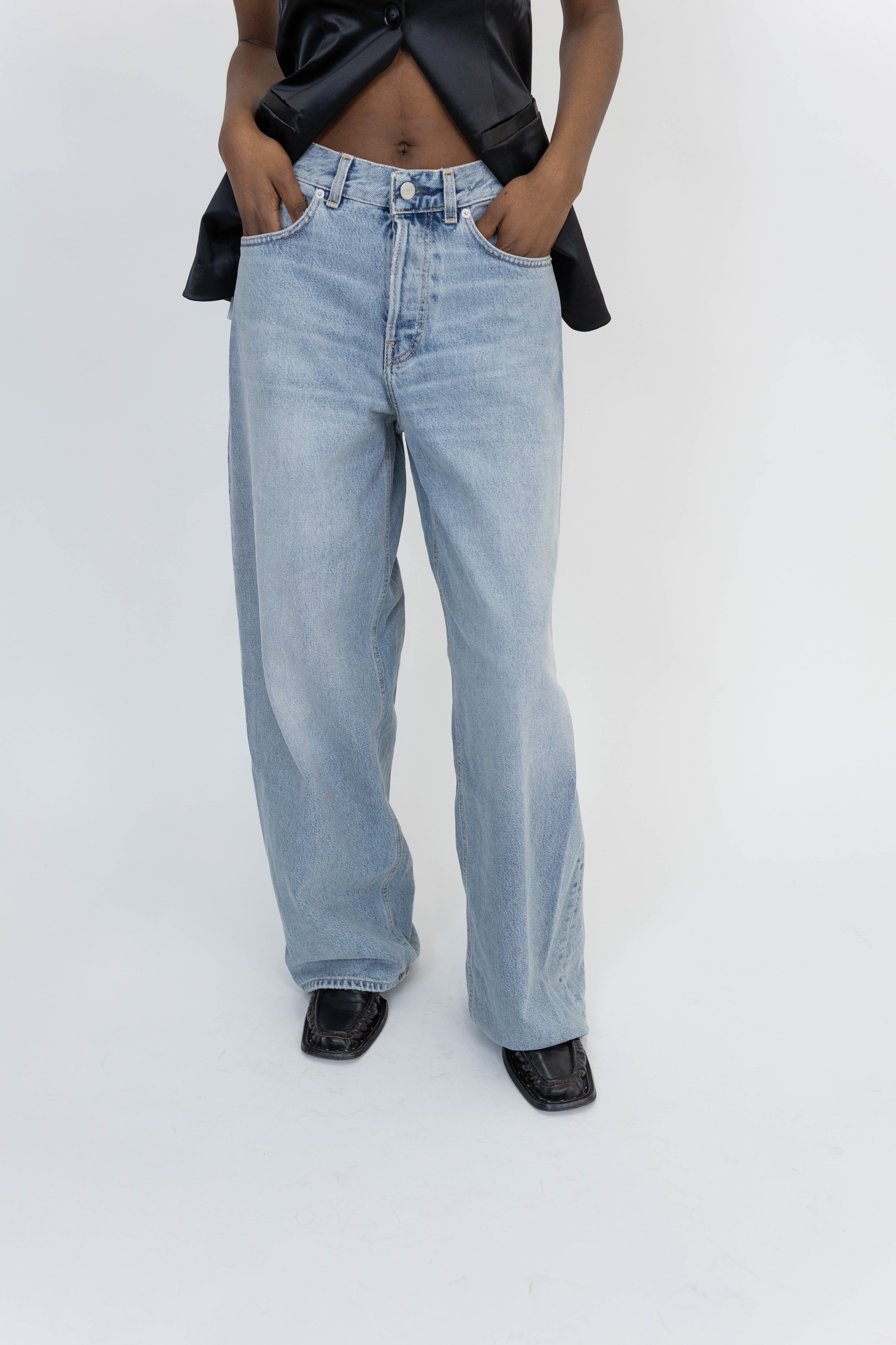 BETHANY JEANS IN CELESTIAL JEANS HAIKURE