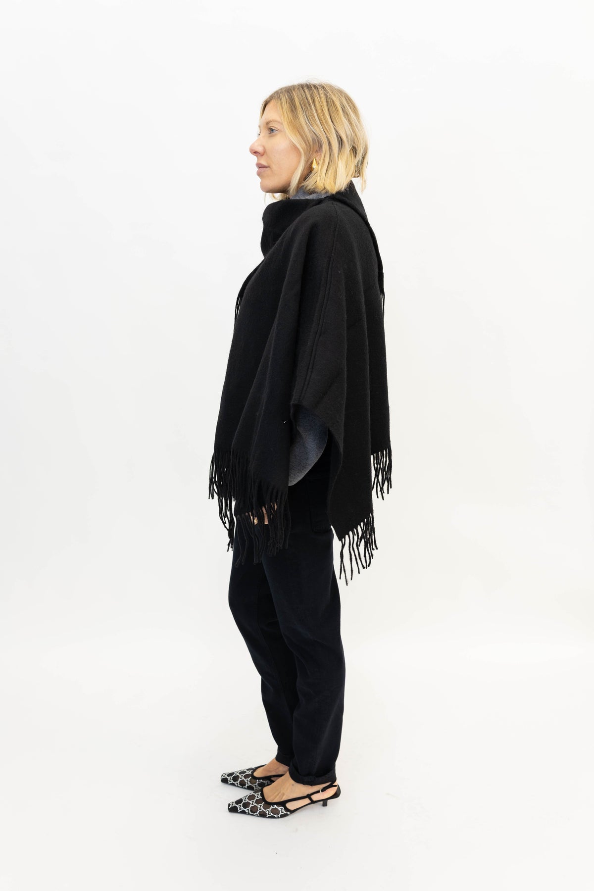 TURTMA CAPE IN BLACK CAPE BY MALENE BIRGER