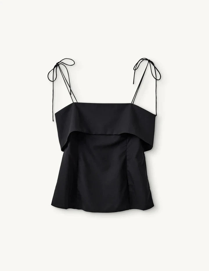 GRAND TOP IN BLACK TOP THE GARMENT