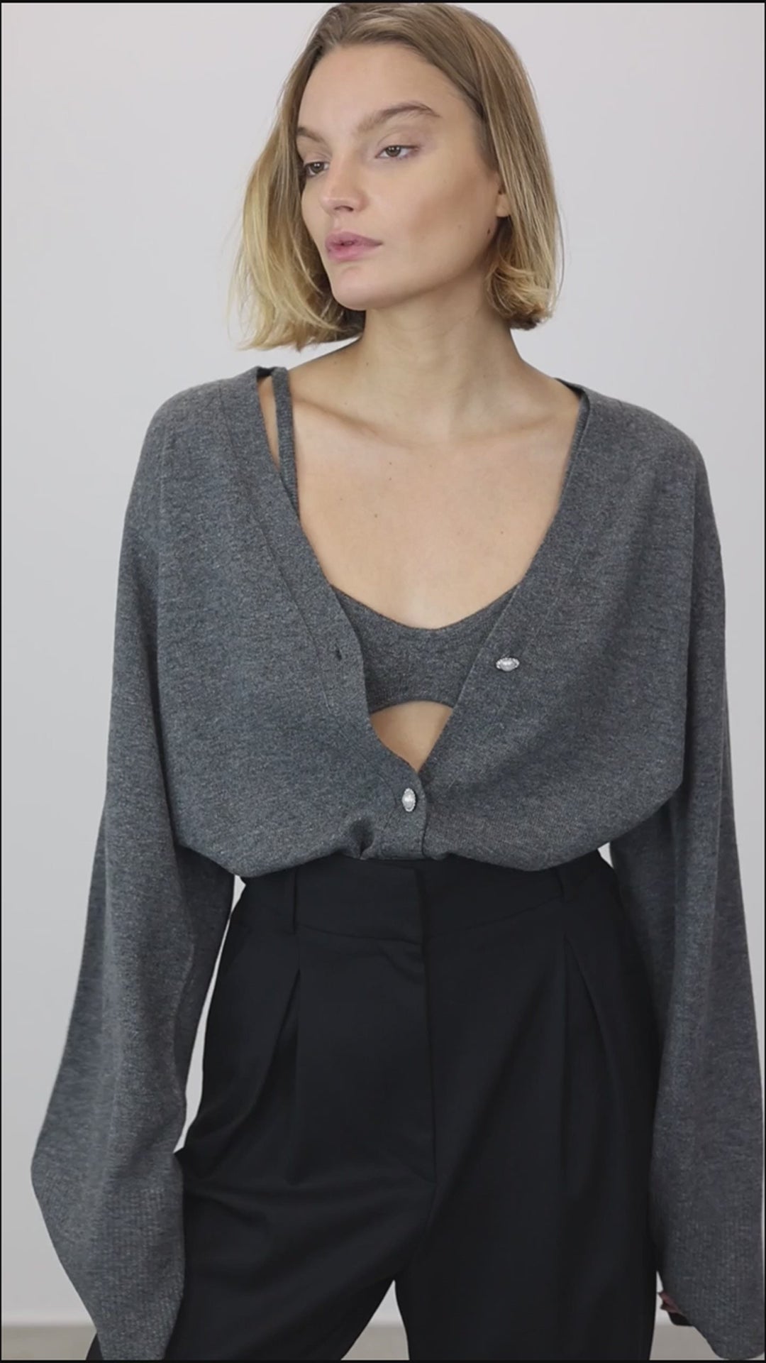 COSMO V NECK CARDIGAN WITH PEARL BUTTONS KURE