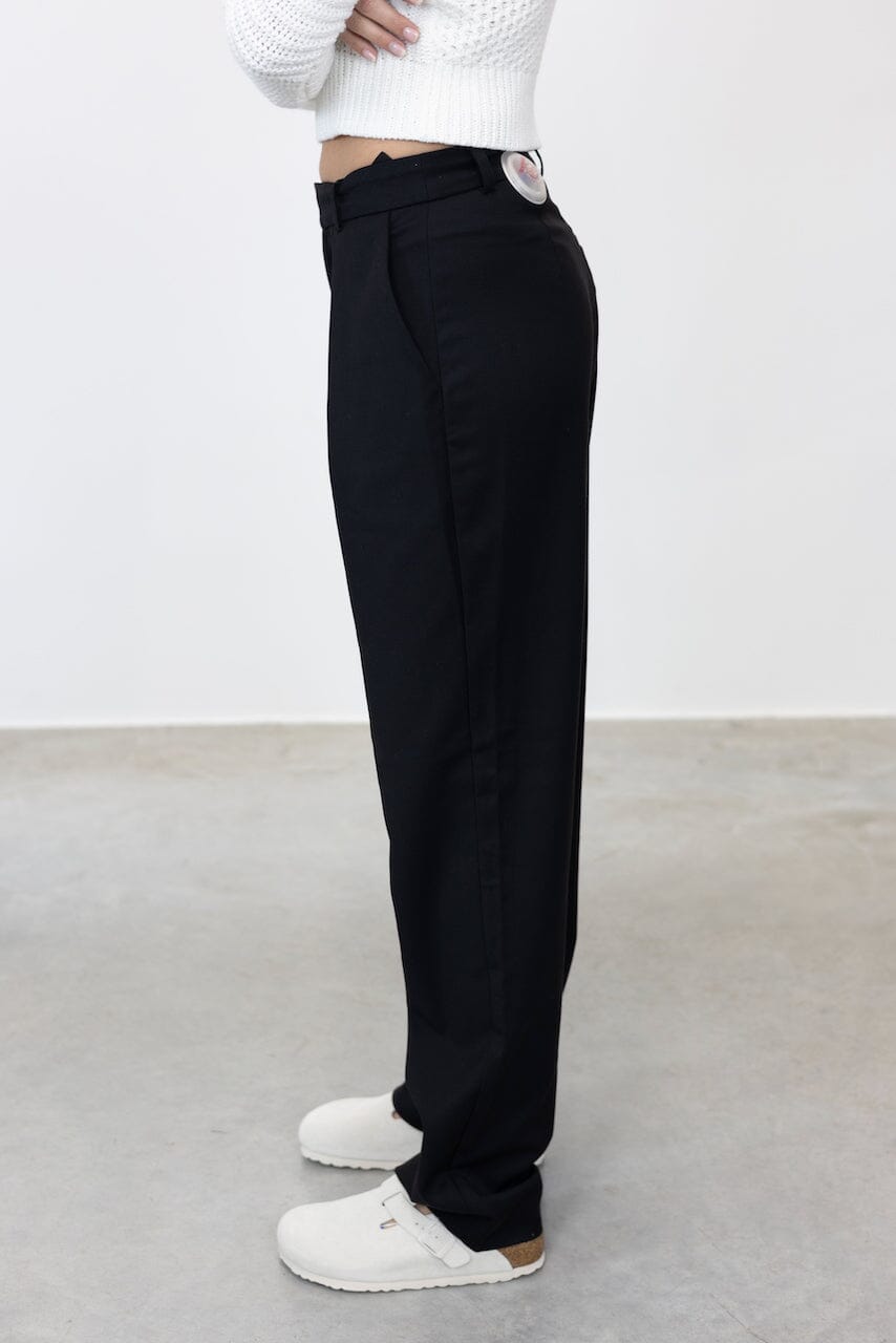 PAULA REGULAR FIT STRAIGHT LEG PANTS PANTS GESTUZ 