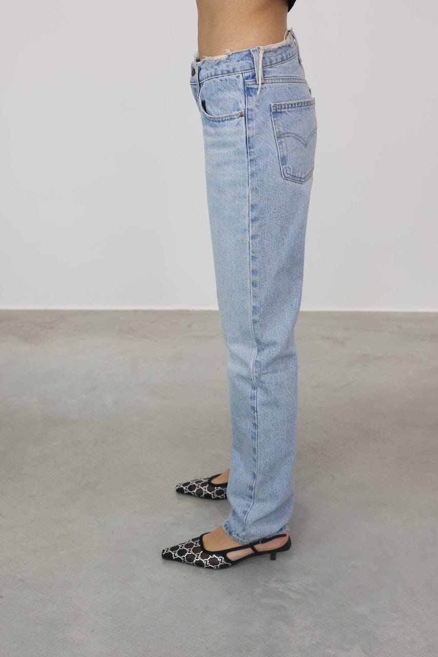 MIDDY STRAIGHT LEG JEANS IN BLASTED JEANS LEVIS 