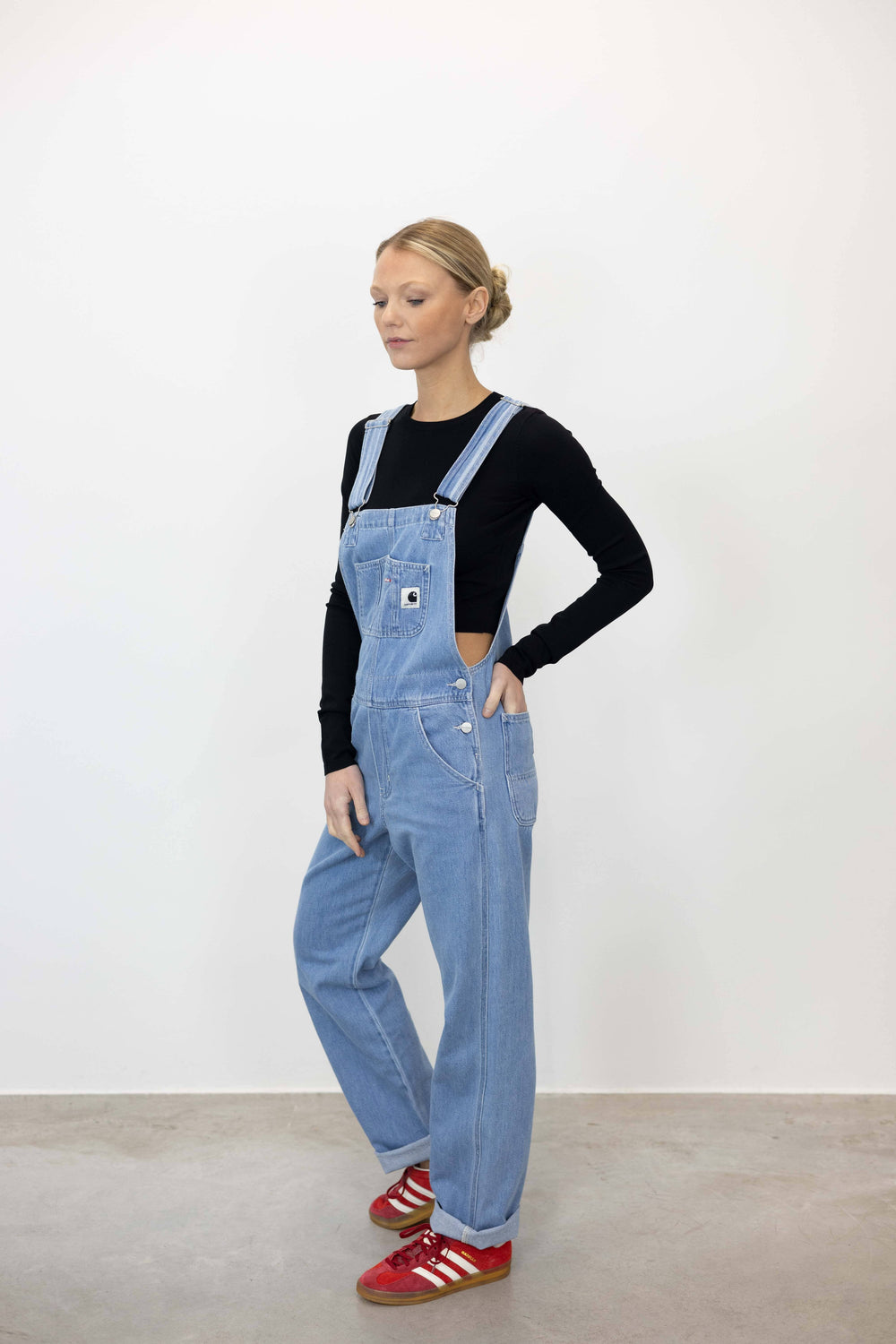 BIB DENIM OVERALL STRAIGHT LEG IN BLUE STONE BLEACHED OVERALL CARHARTT 