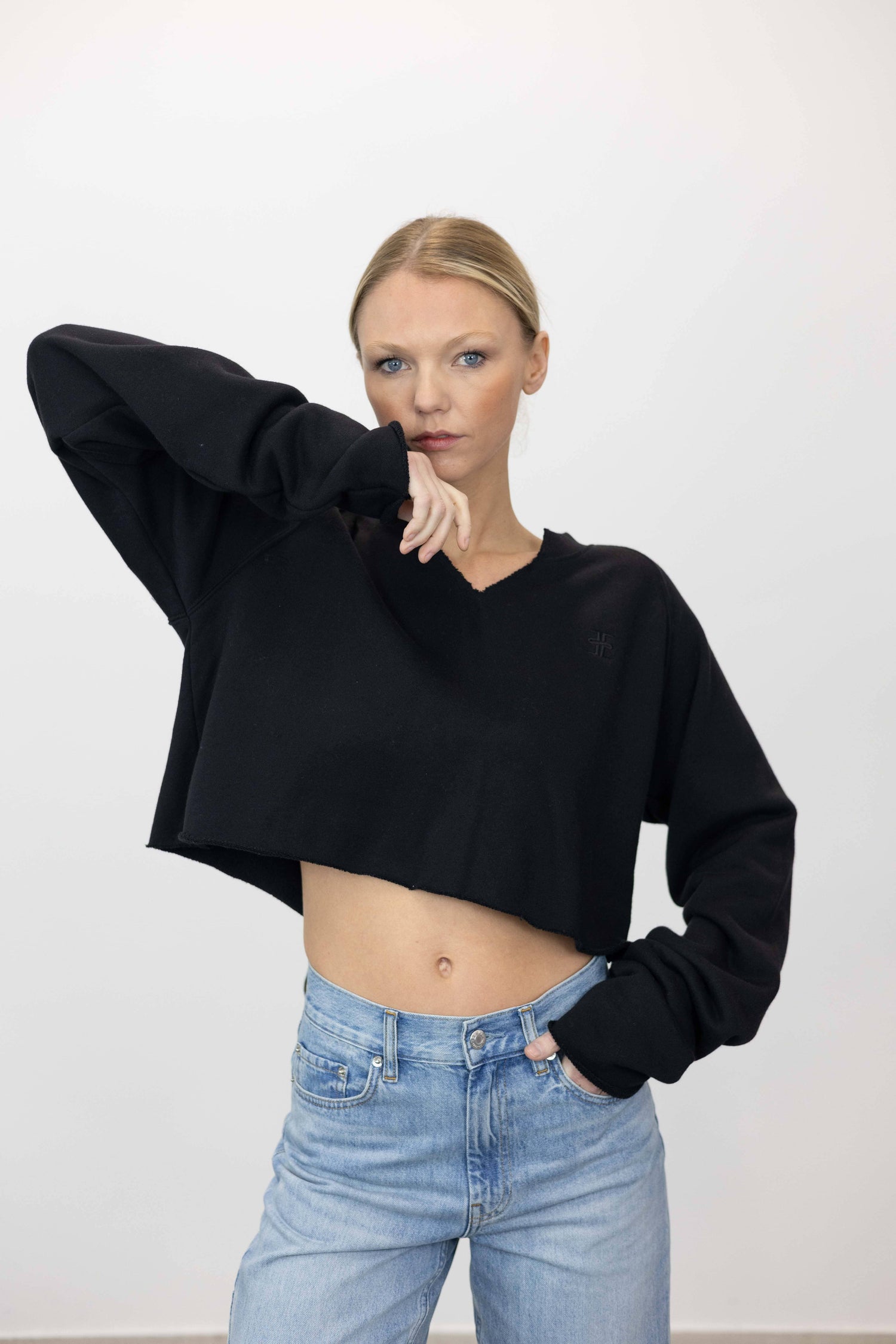 RAGLAN V NECK CROPPED SWEATSHIRT SWEATSHIRT ETERNE 