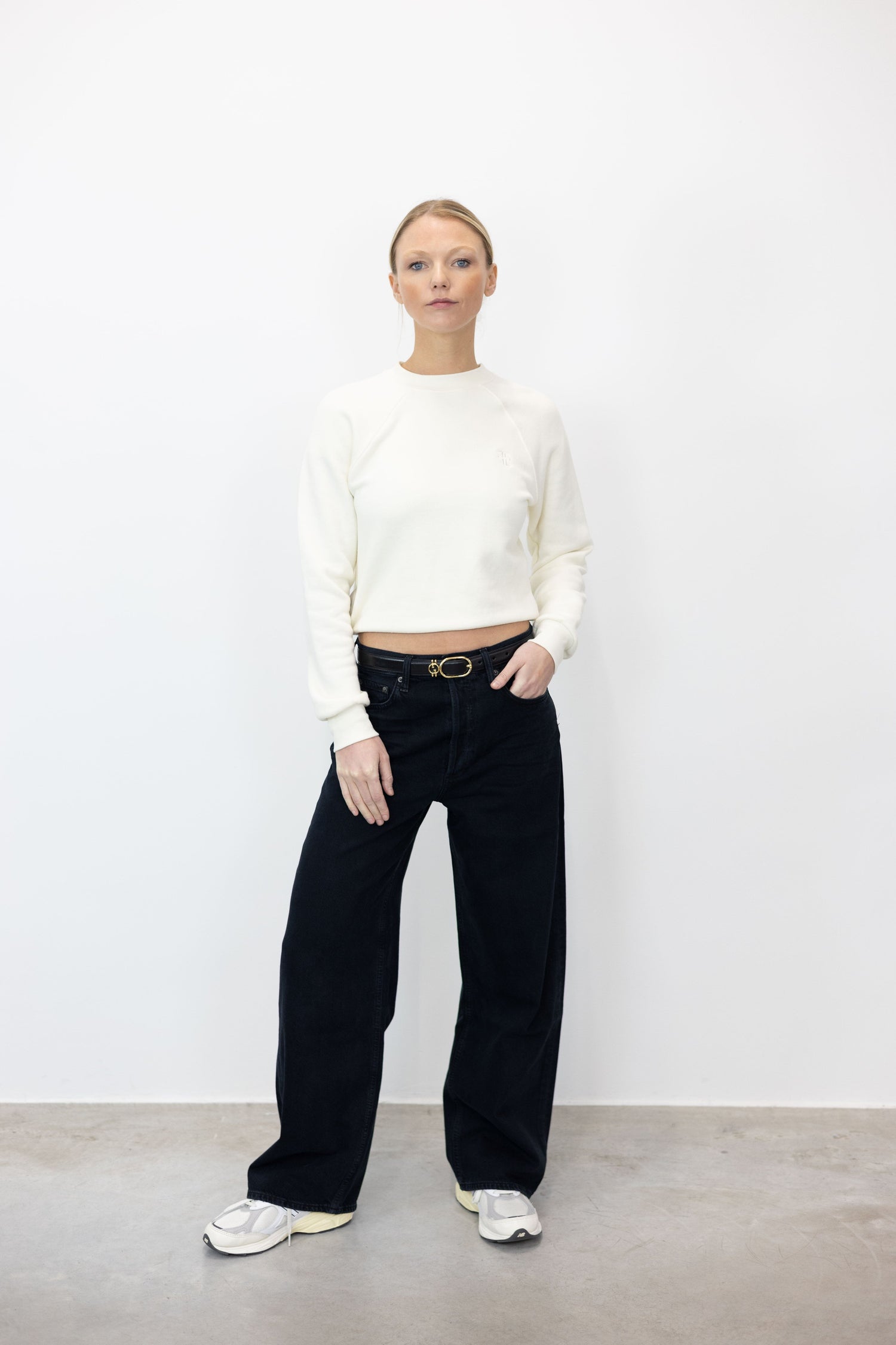 RAGLAN CROPPED SWEATSHIRT IN CREAM SWEATSHIRT ETERNE 