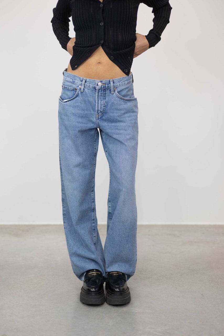 FUSION LOW RISE JEANS IN RENOUNCE JEANS AGOLDE 