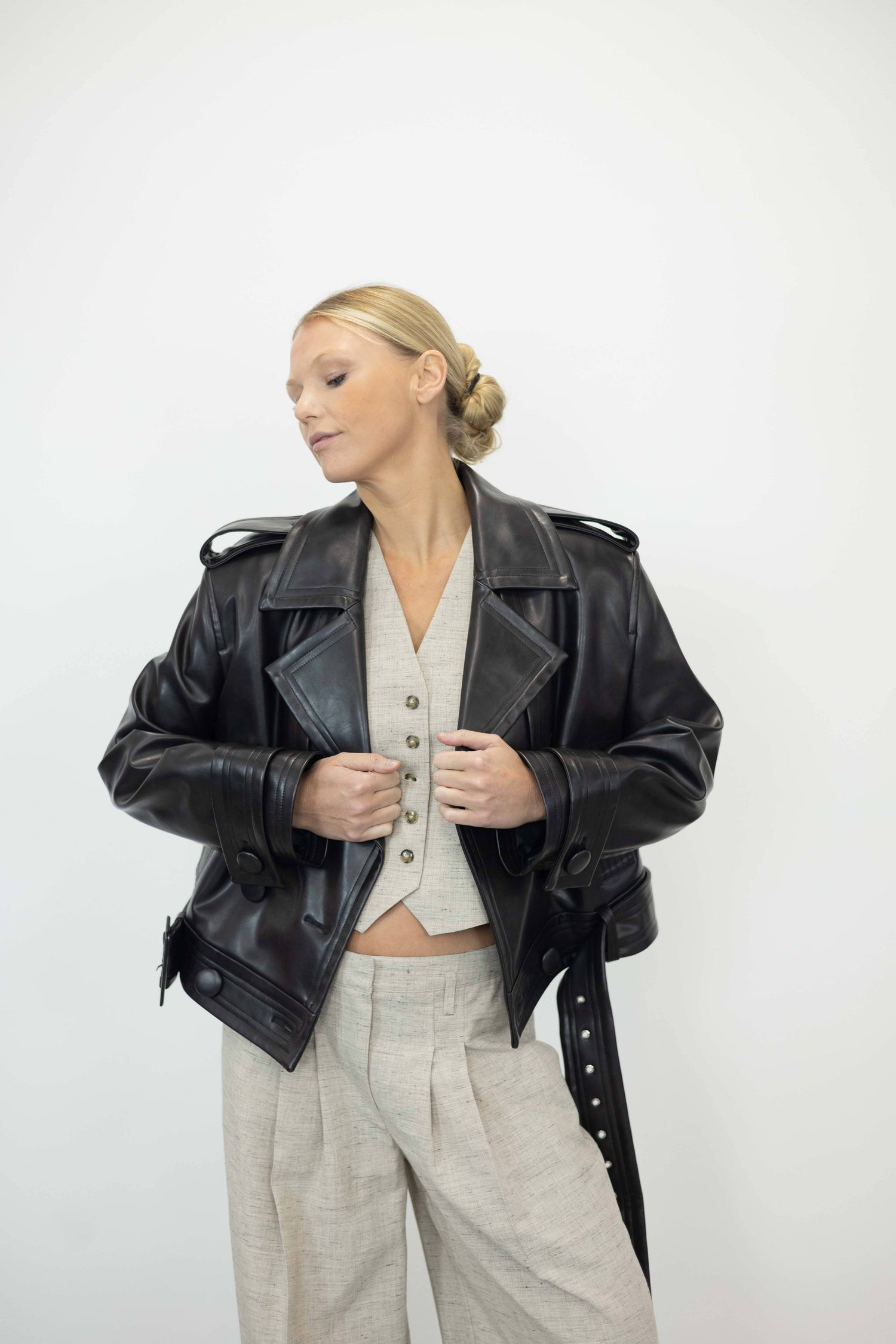 FERN FAUX LEATHER SHORT TRENCH JACKET STAND STUDIO 