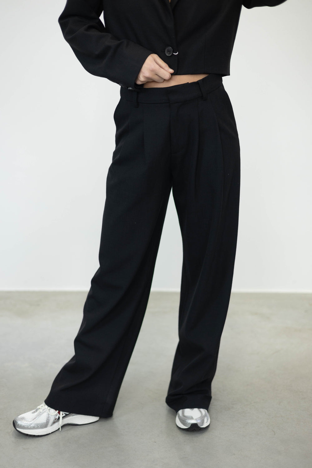 CAMILLE LOOSE FIT PANTS IN VISCOSE PANTS WON HUNDRED 