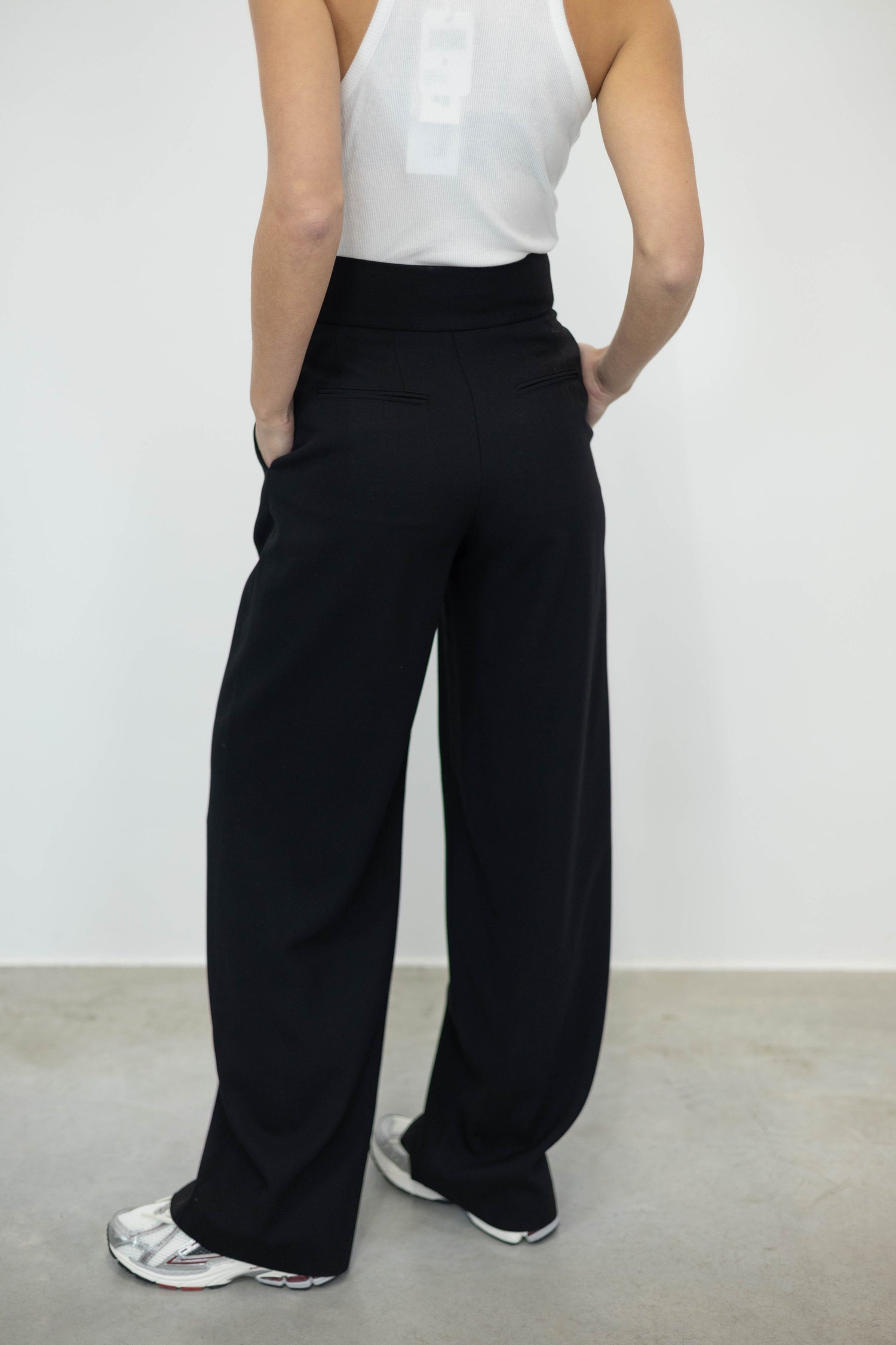 KAIRI TAILORED STRAIGHT FIT PANTS PANTS IRO 