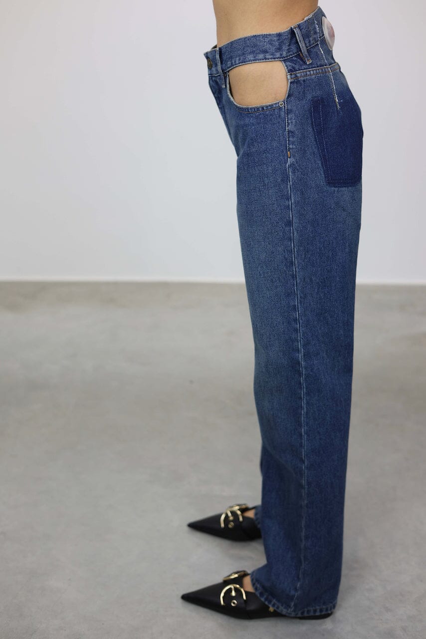 CUT OUT BOYFRIEND JEANS IN INDIGO JEANS GAUCHERE 