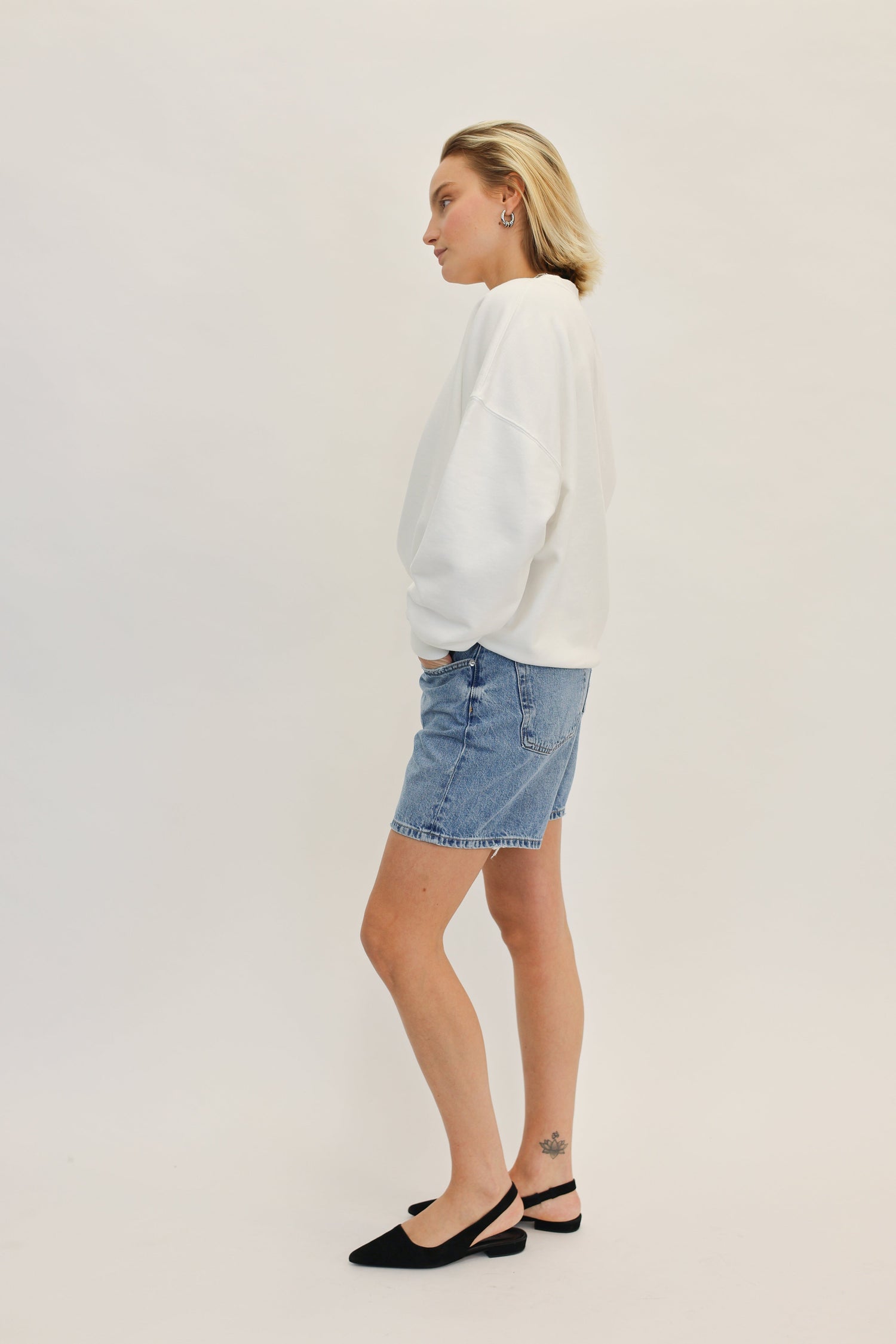 MILES SWEATSHIRT IN OFF WHITE SWEATSHIRT ANINE BING 