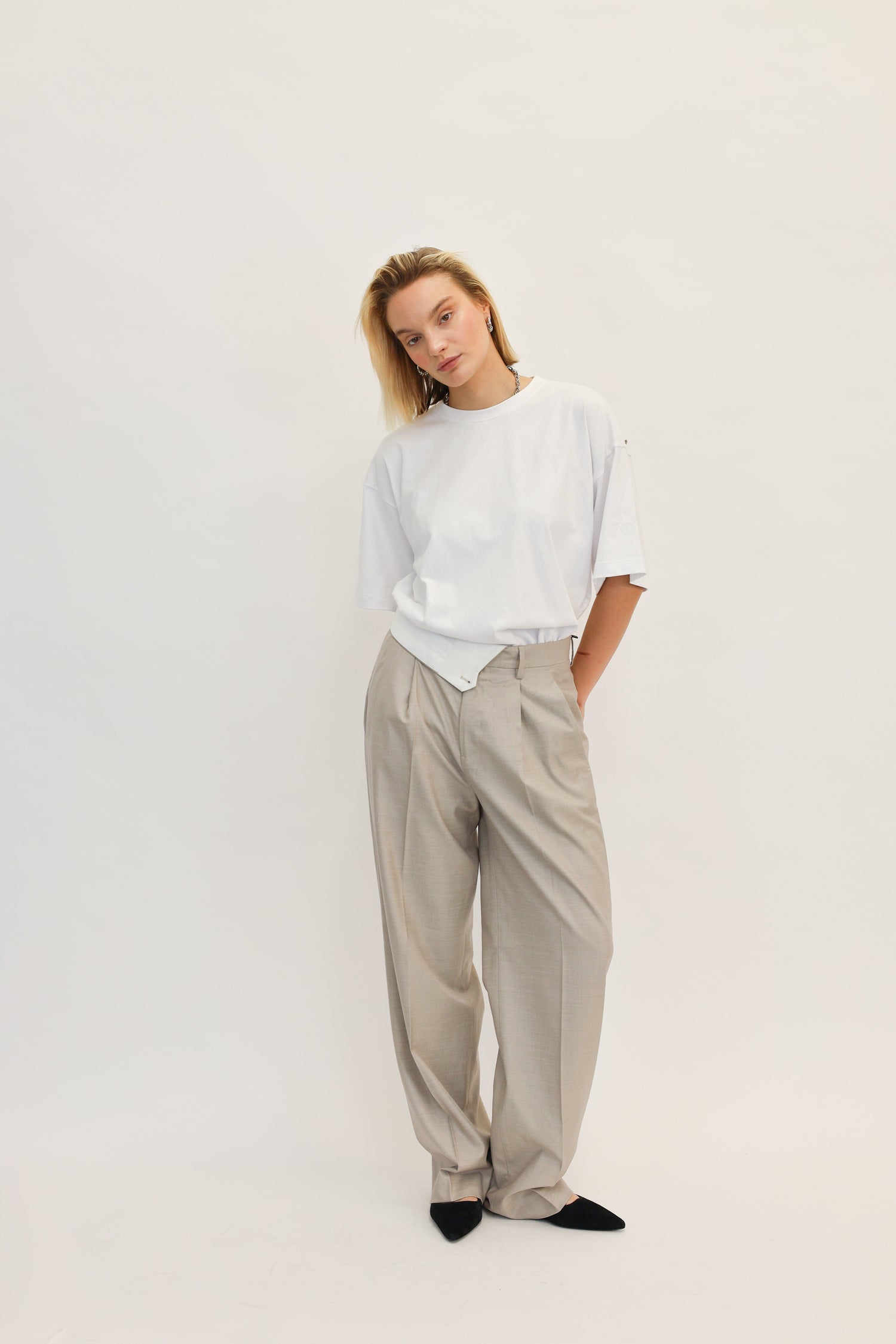 KINE PANTS IN DOWNY GREY PANTS ONE&OTHER 