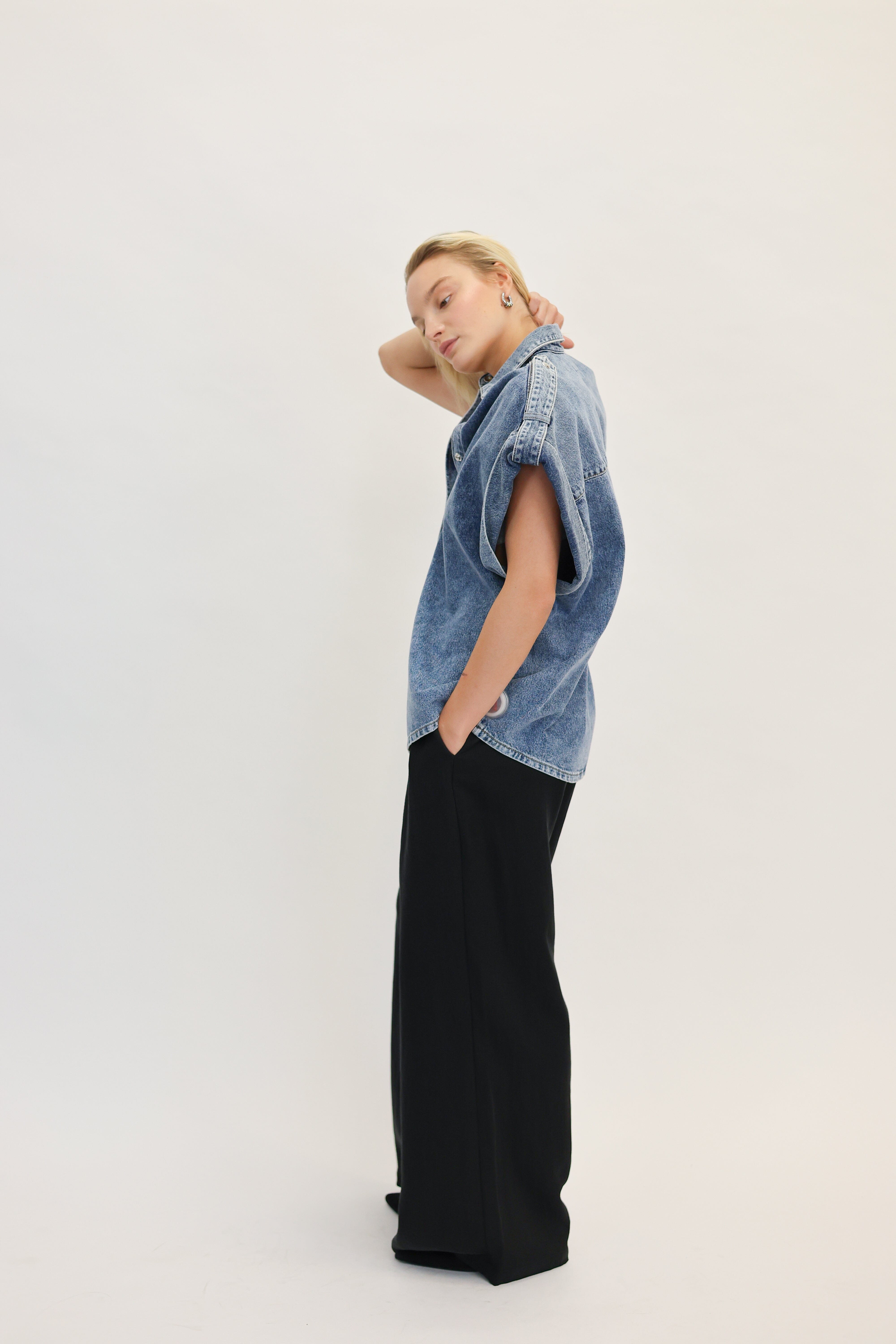 CLEVA PANTS IN BLACK PANTS ONE&OTHER 