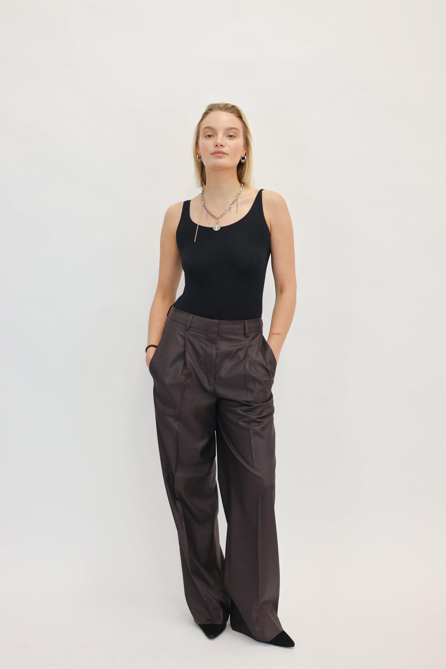TRULY PANTS IN CHOCOLATE PANTS ONE&OTHER 