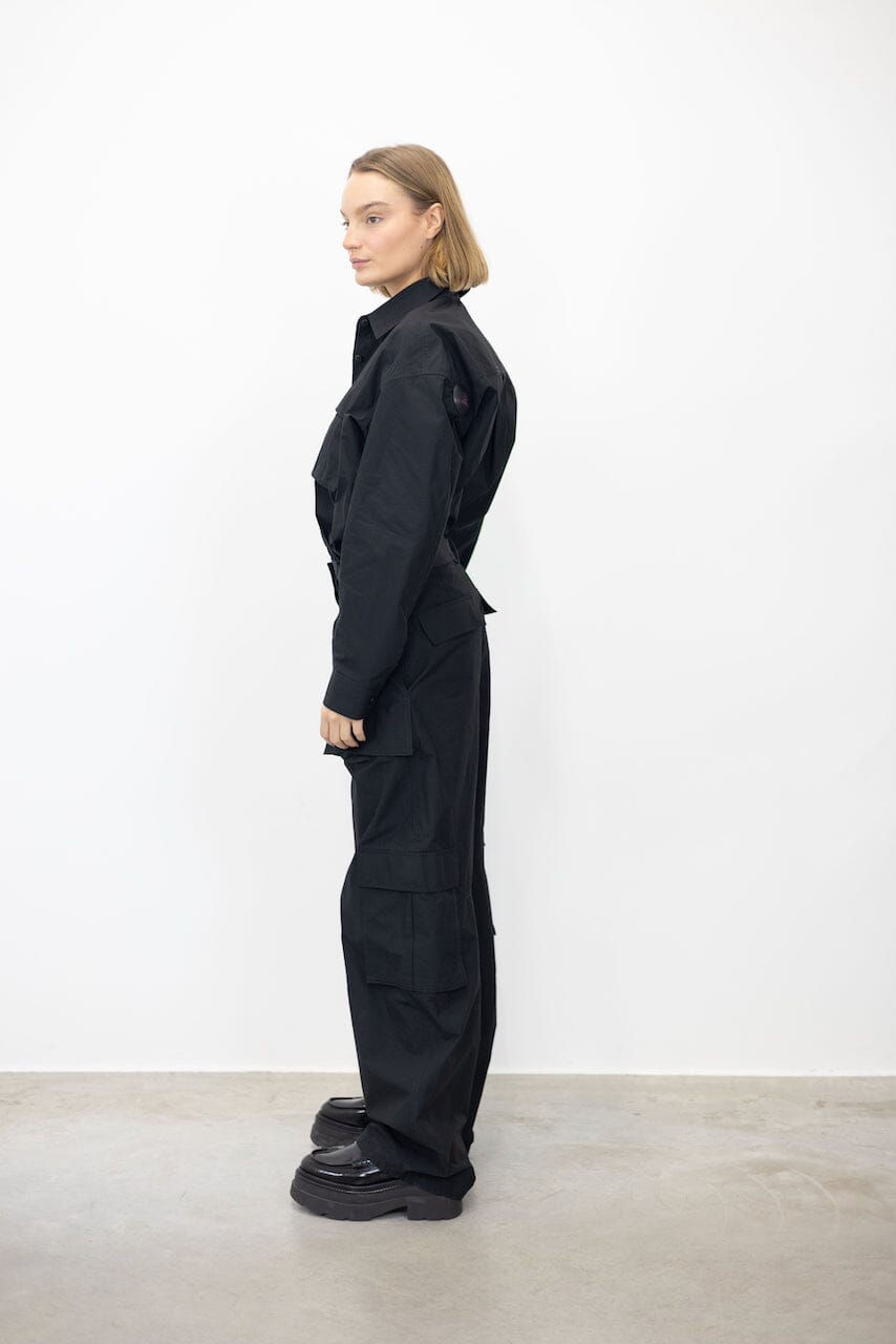 BUTTON UP ARTICULATED JUMPSUIT WITH CARGO DETAILING JUMPSUIT ALEXANDER WANG 