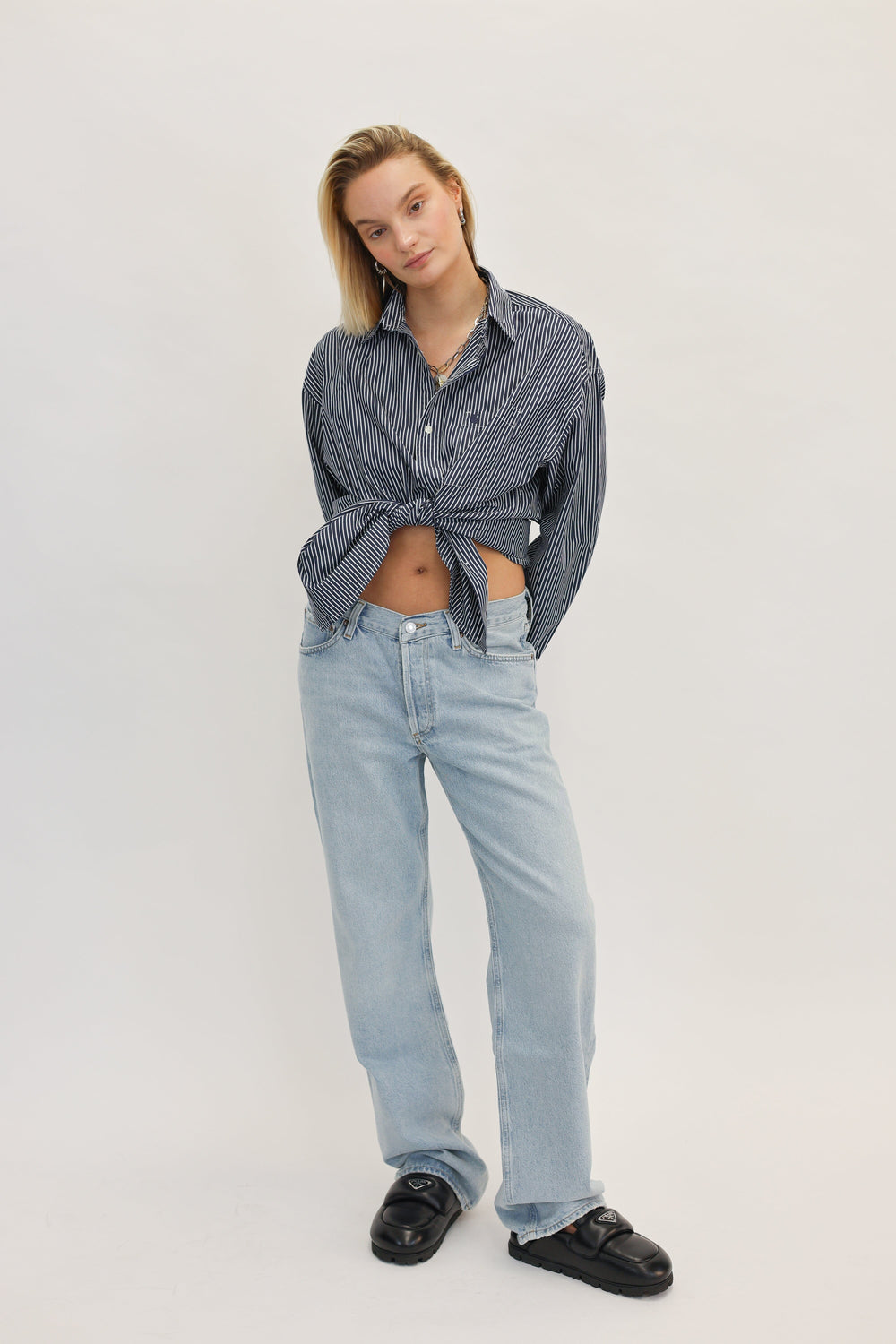 KELLY V-WAIST STRAIGHT JEANS IN REPLICA JEANS AGOLDE 