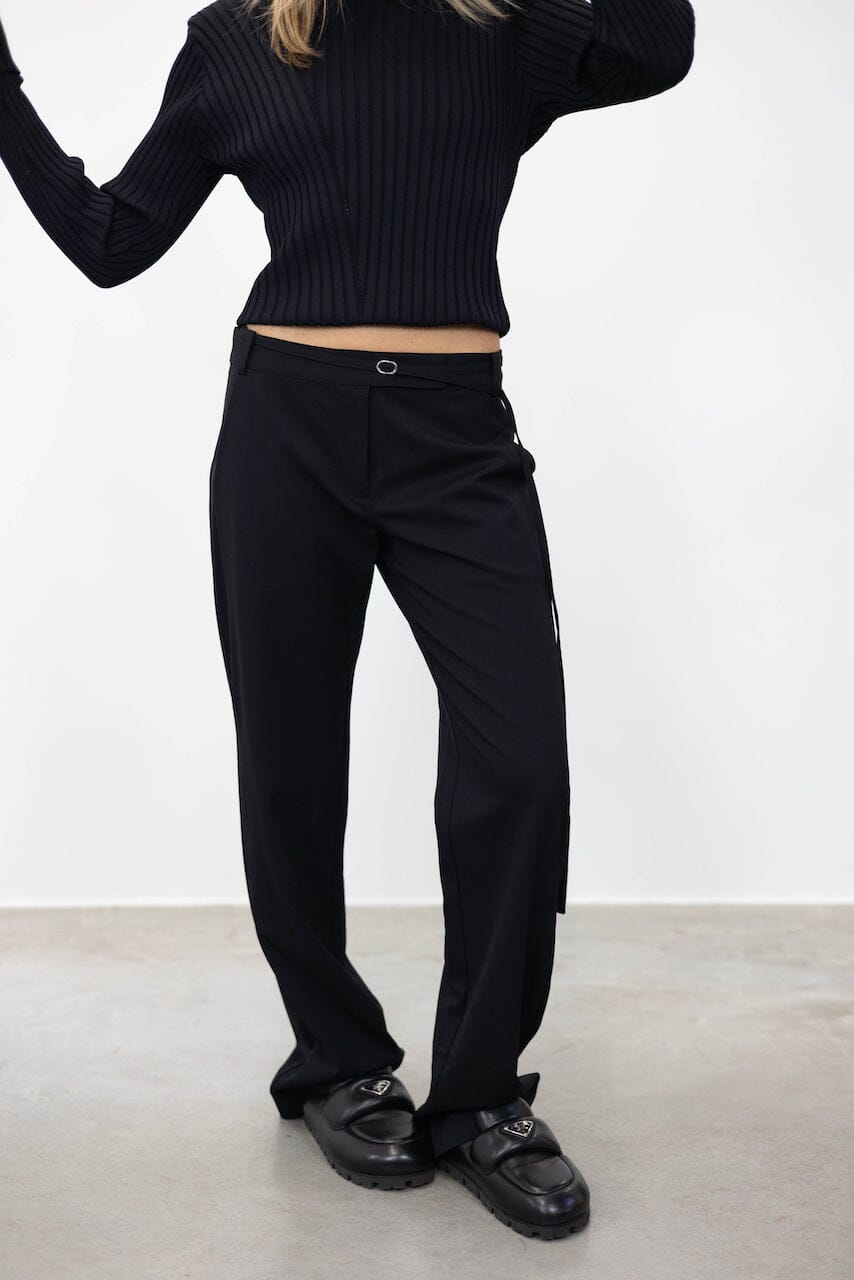 90S INSPIRED MID RISE PANELLED PANTS PANTS ST AGNI 