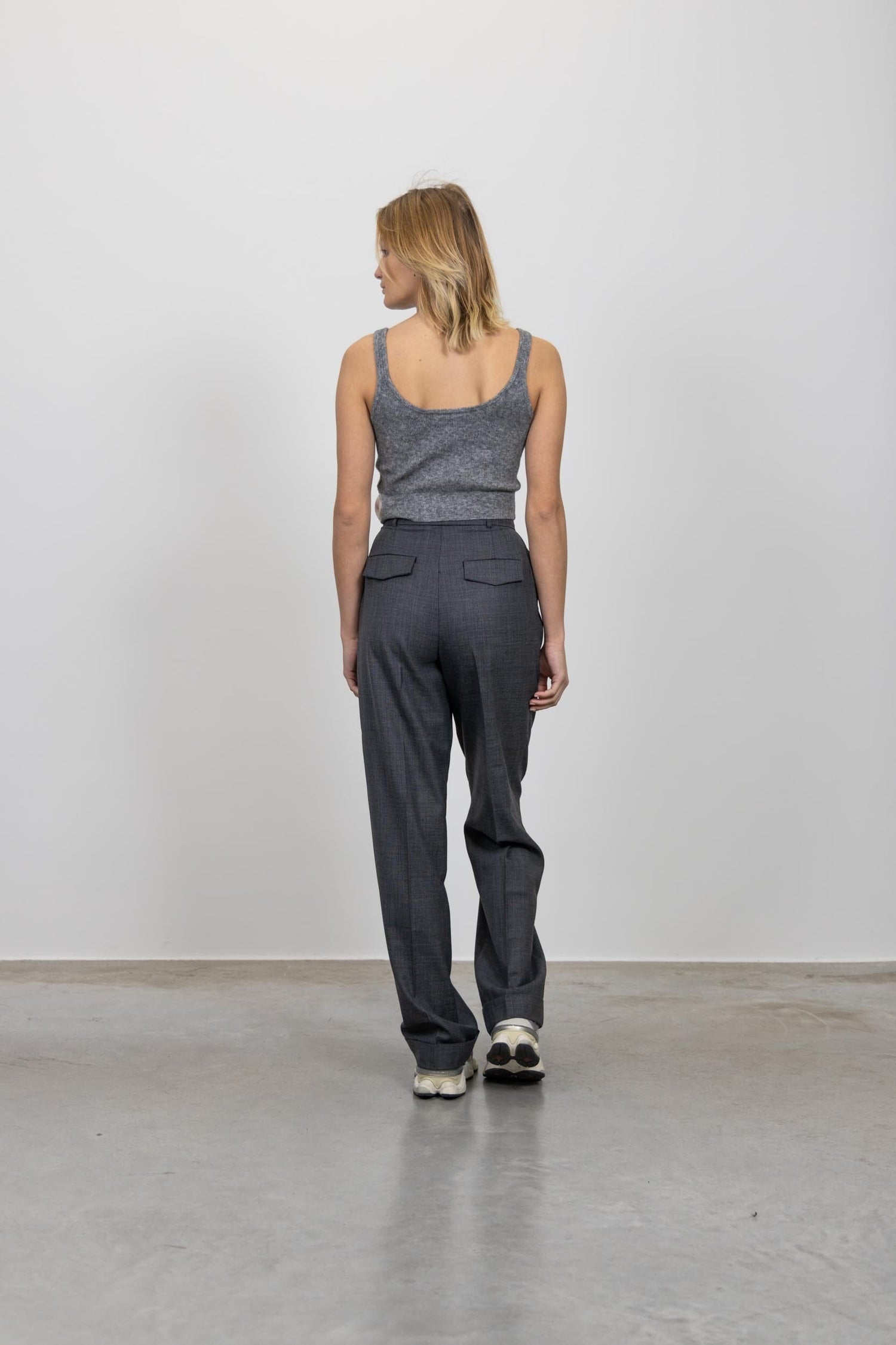 INNA THE KNITTED BRALET IN GREY TOP . 