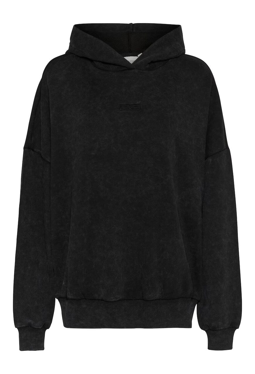 MAIELLA HOODIE IN BLACK WASHED SWEATSHIRT GESTUZ 