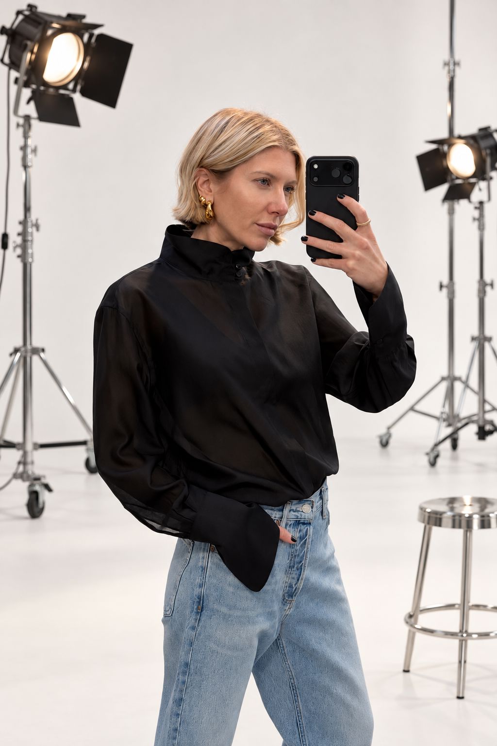 EDITH SHIRT IN BLACK SHIRT THE LATEST 