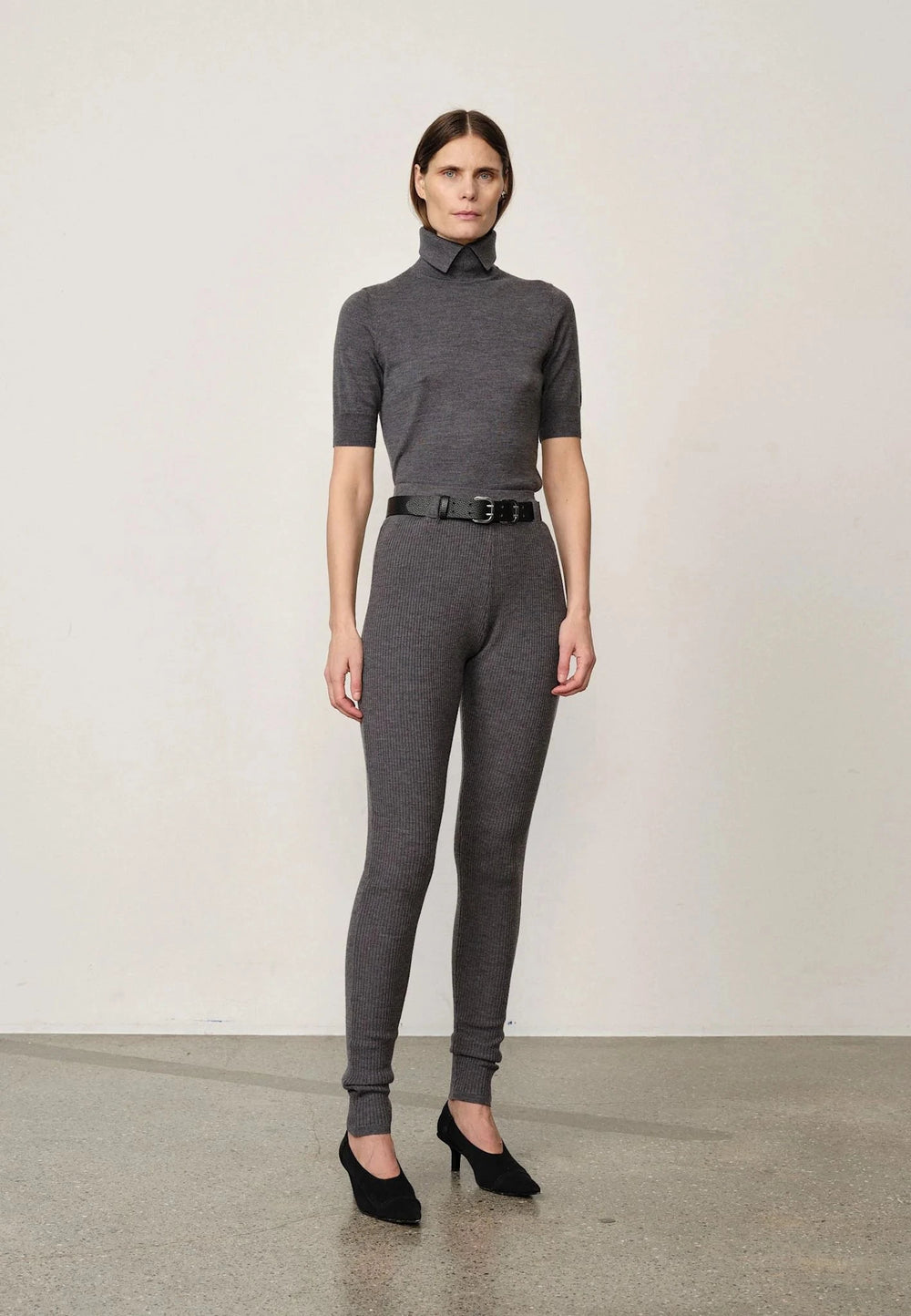CARLOS KNIT LEGGINGS IN GREY LEGGING HERSKIND 
