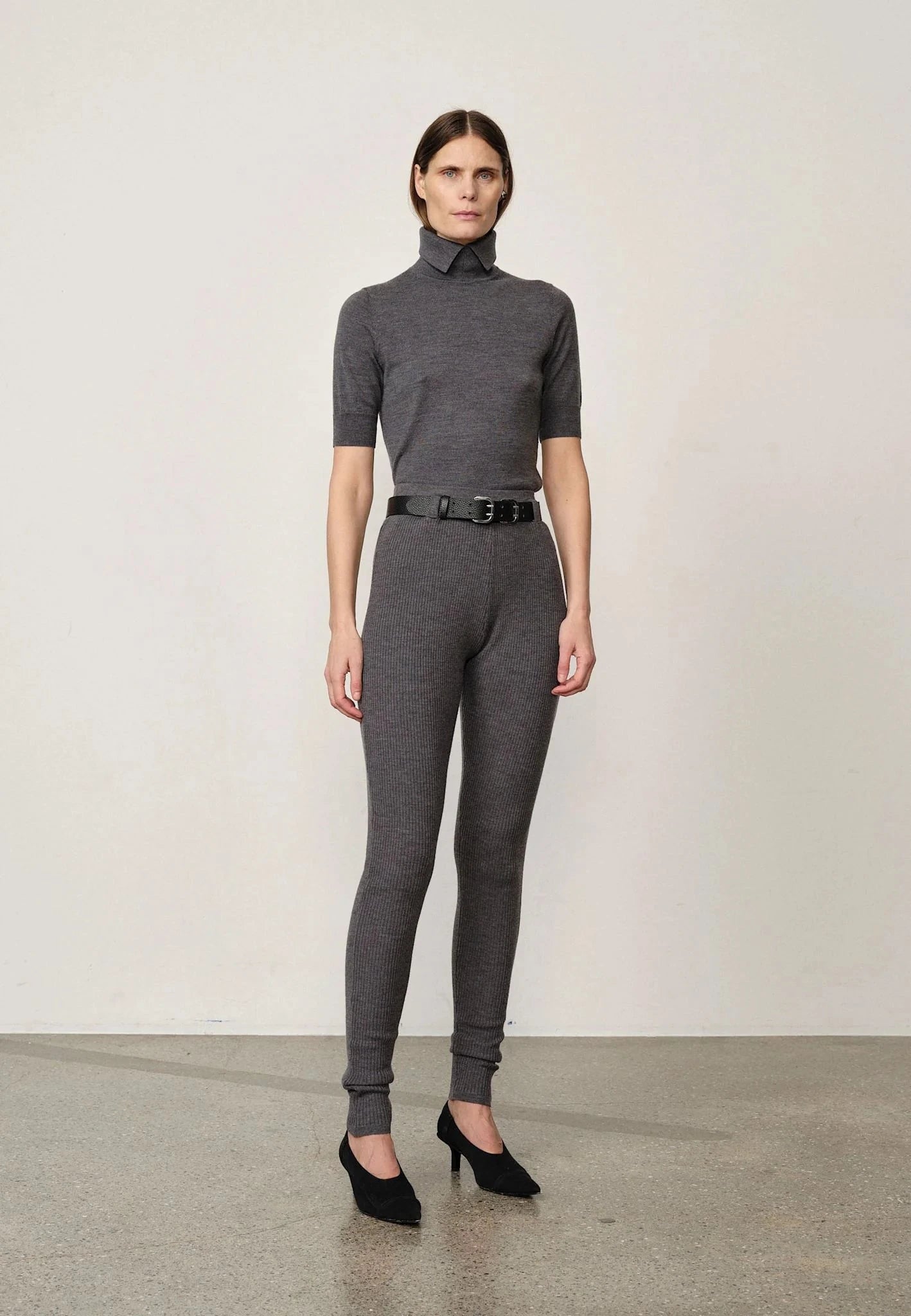 CARLOS KNIT LEGGINGS IN GREY LEGGING HERSKIND 