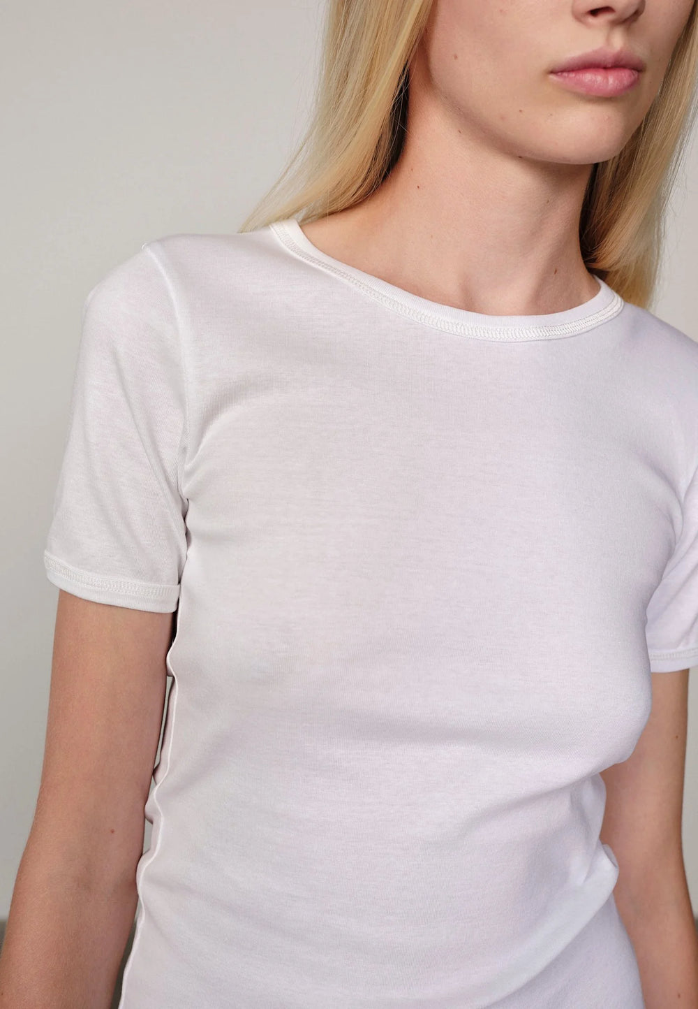 RIVER T-SHIRT IN WHITE