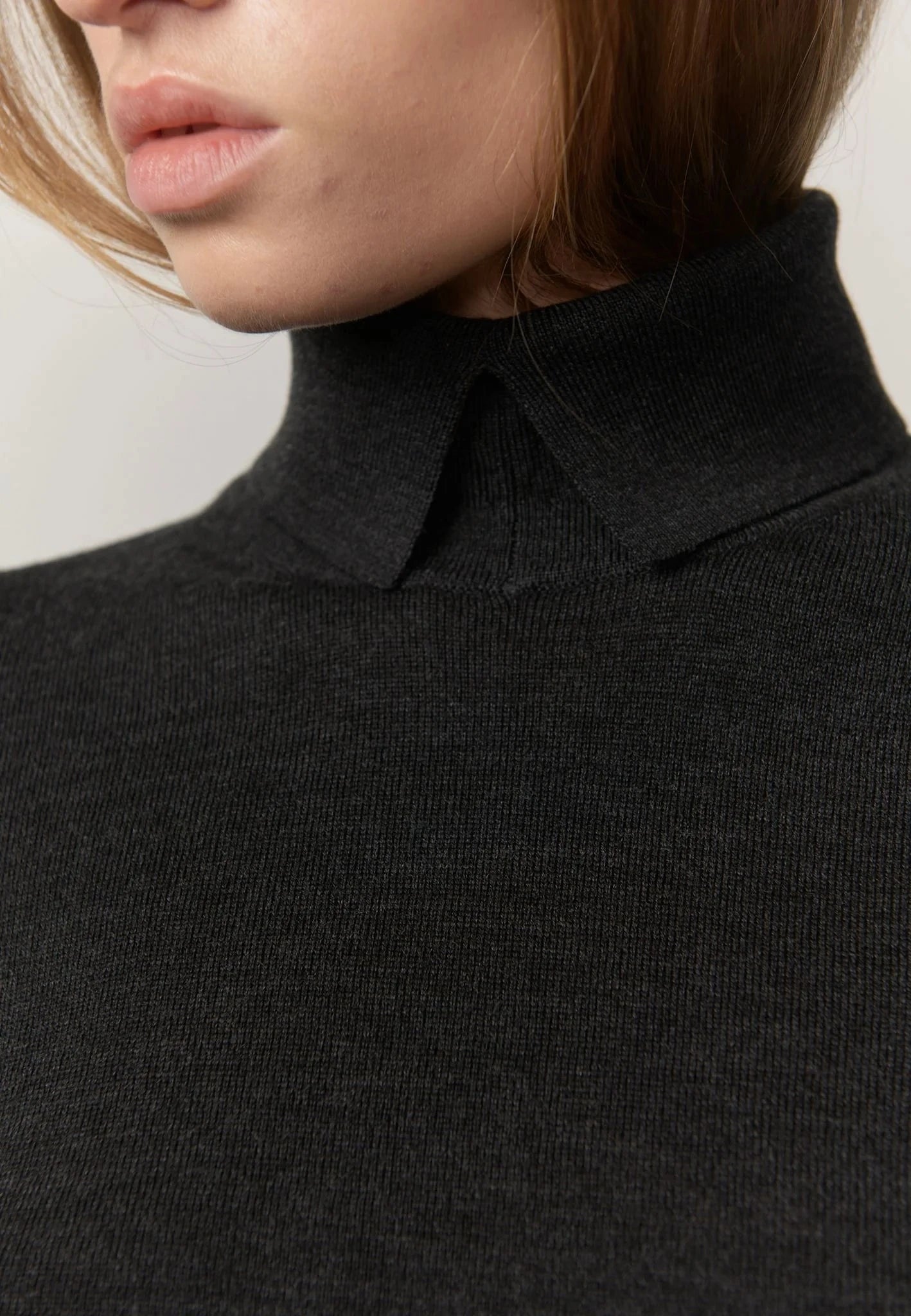 PERRY KNIT BLOUSE IN DARK GREY KNIT HERSKIND 