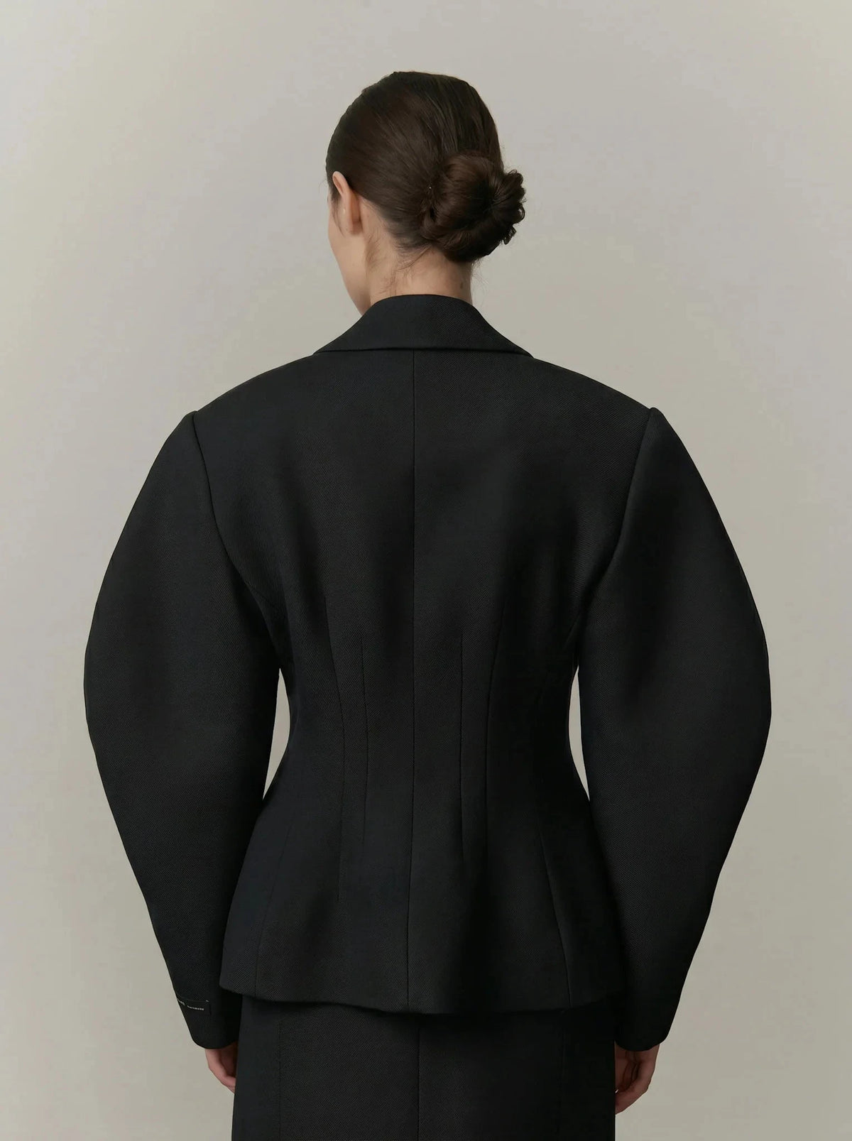 ALEX FITTED BLAZER IN BLACK BLAZER HERSKIND 