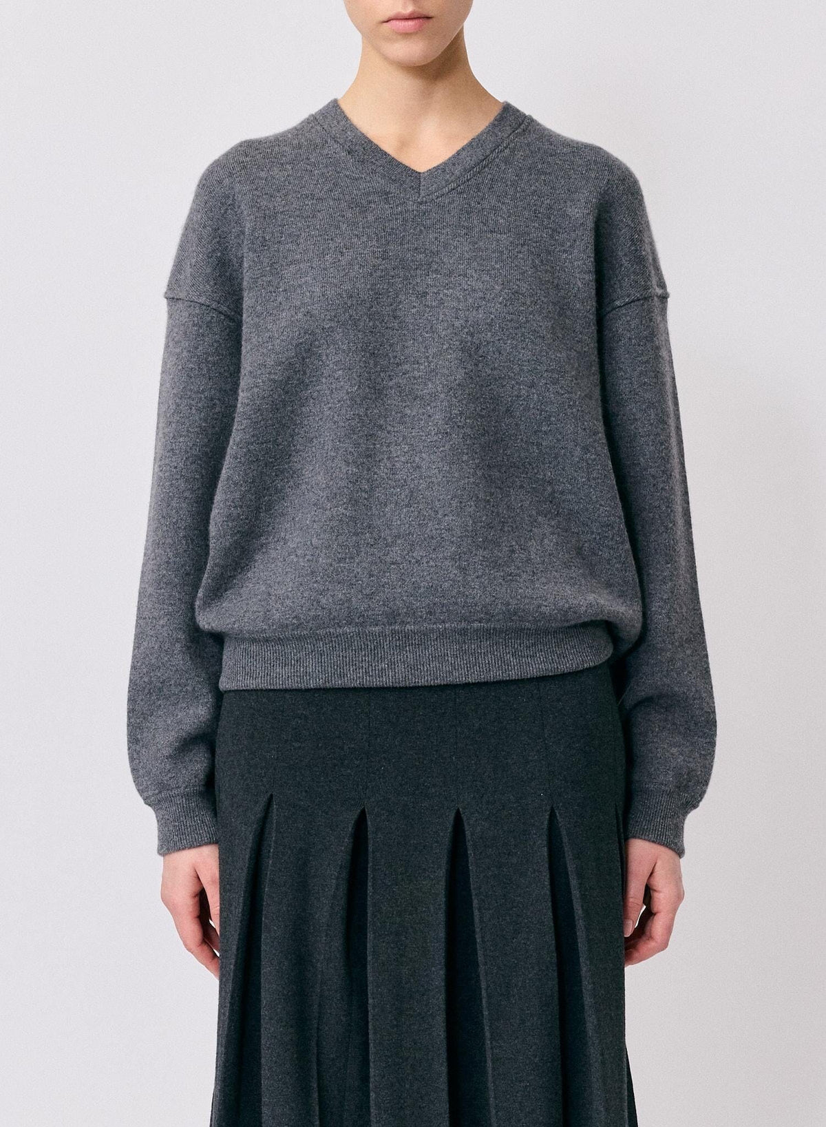 CYRILLA SWEATER IN GRAPHITE SWEATER LISA YANG 