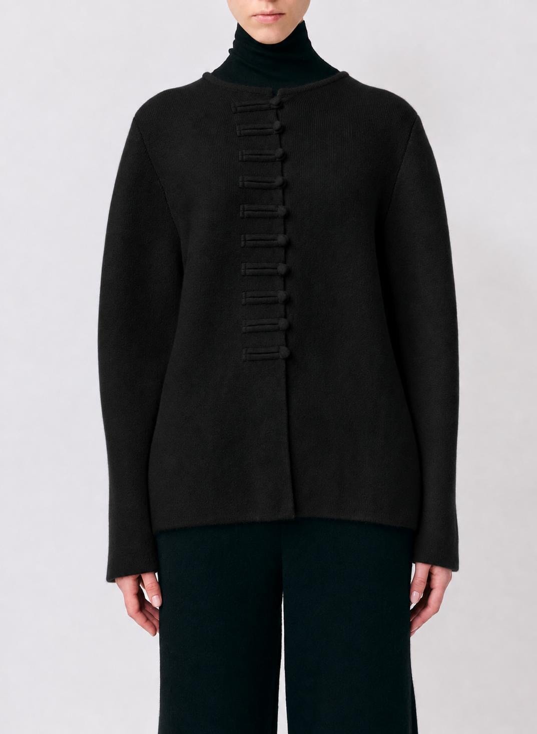 HAN FU CARDIGAN JACKET IN BLACK JACKET LISA YANG 