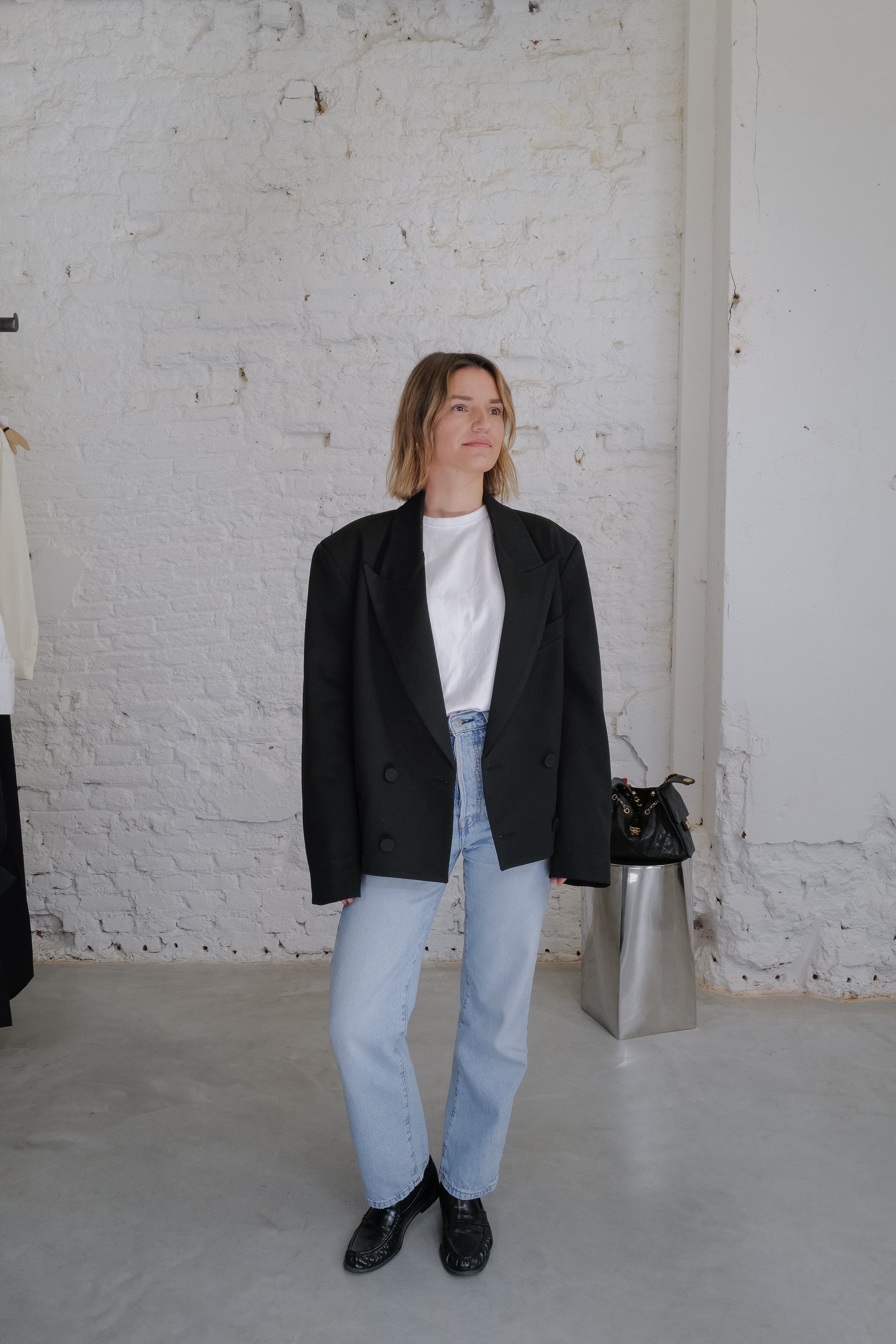 BOXY BLAZER IN BLACK BLAZER KURE 