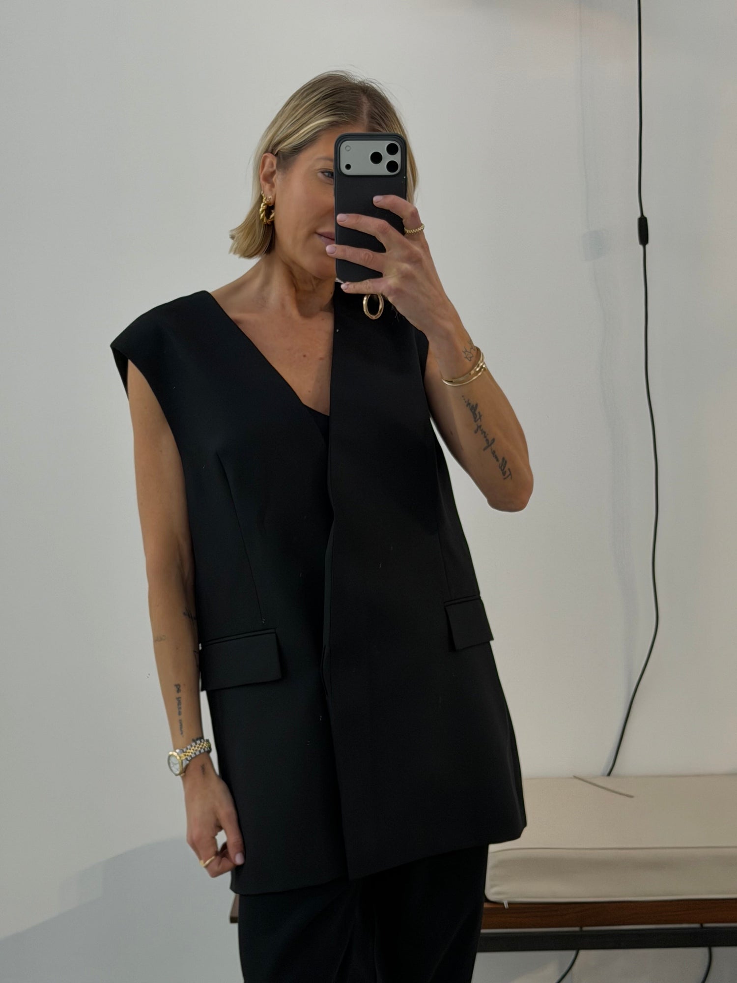 TRULY WAISTCOAT BLACK JACKET ONE&OTHER 