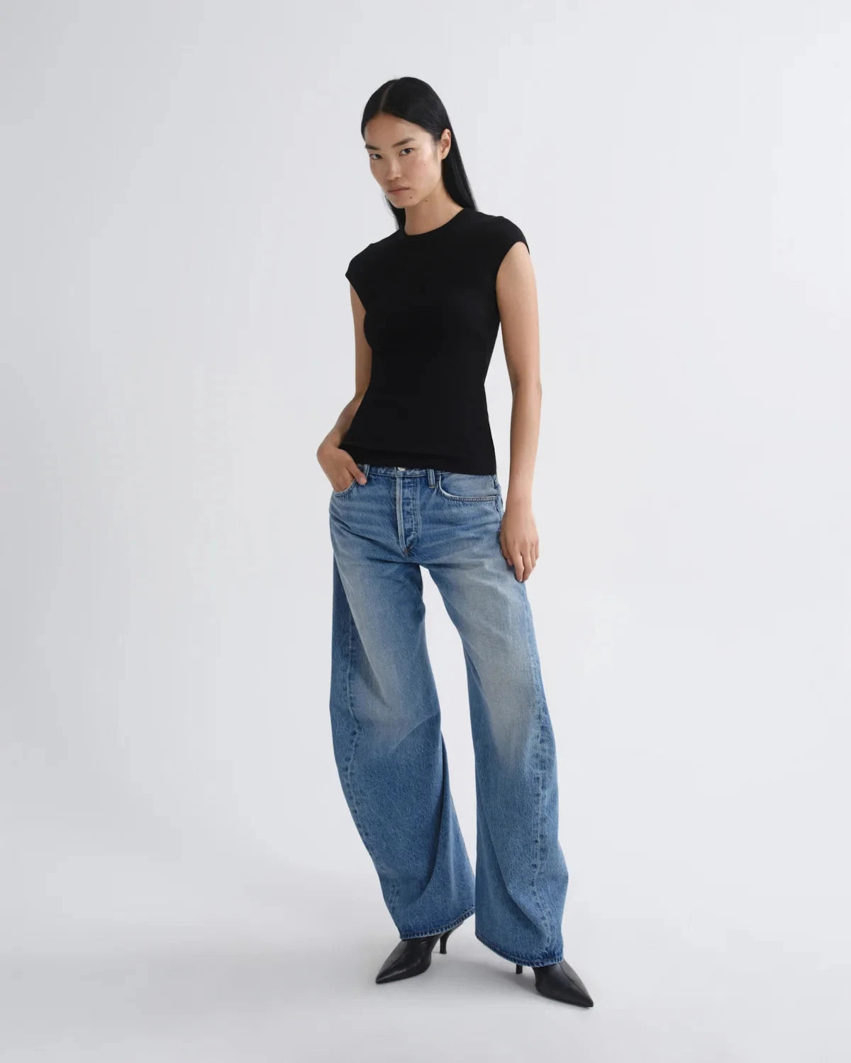 SPIRAL JEANS IN VENTURE JEANS AGOLDE 
