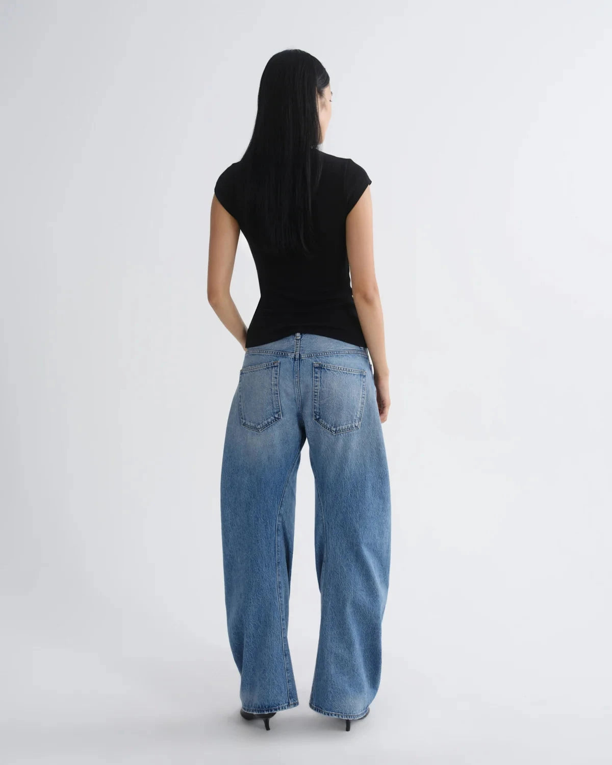 SPIRAL JEANS IN VENTURE JEANS AGOLDE 