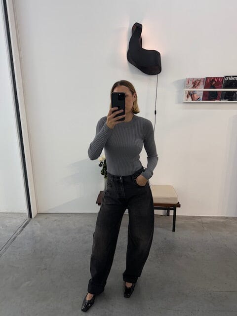 DANIELLA KNIT BLOUSE IN LIGHT GREY KNIT HERSKIND 