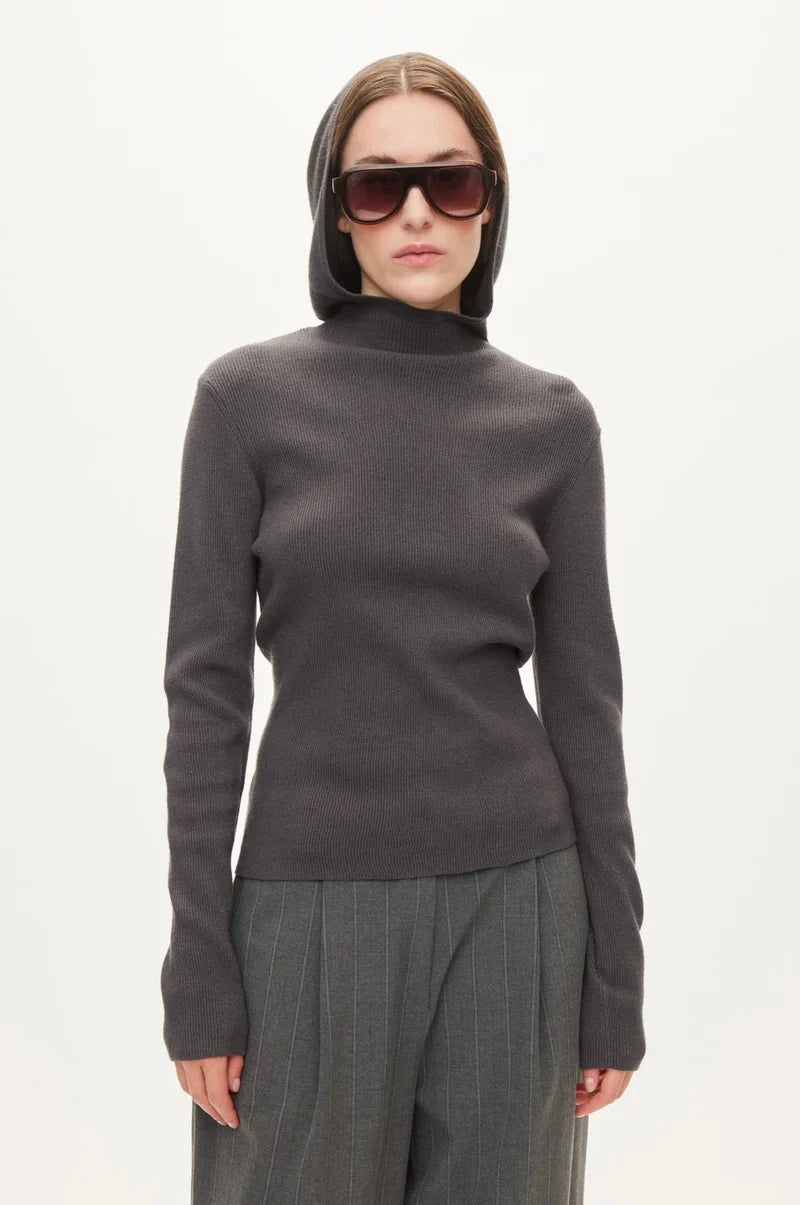 ALANIS HOOD KNIT IN DARK GREY KNIT OVAL SQUARE 
