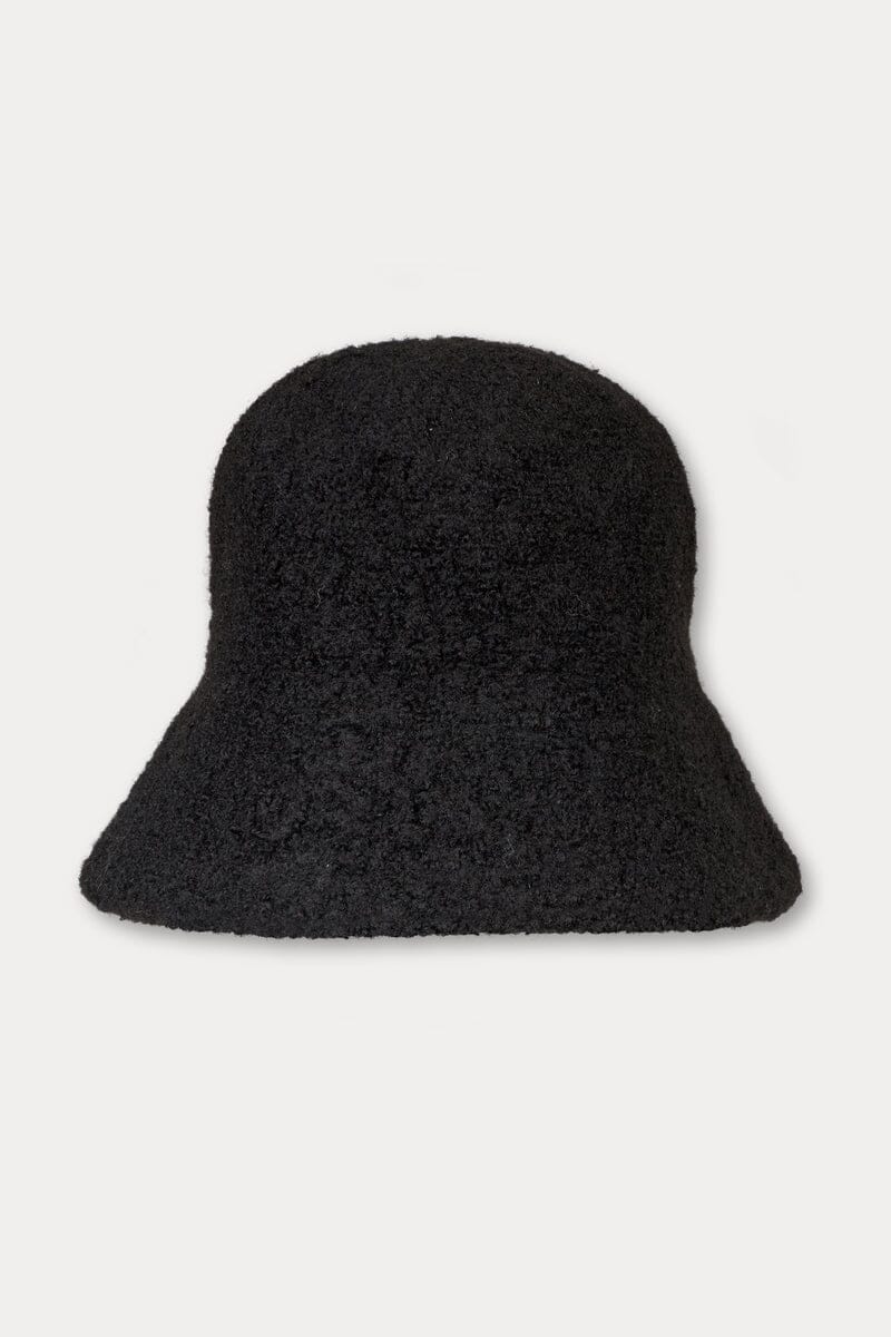 BELL HAT IN BLACK ACCESSORIES OVAL SQUARE 