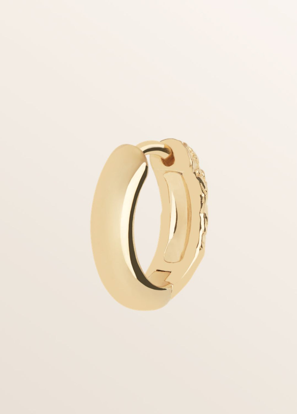 AXTON 11 HUGGIE IN GOLD – KURE