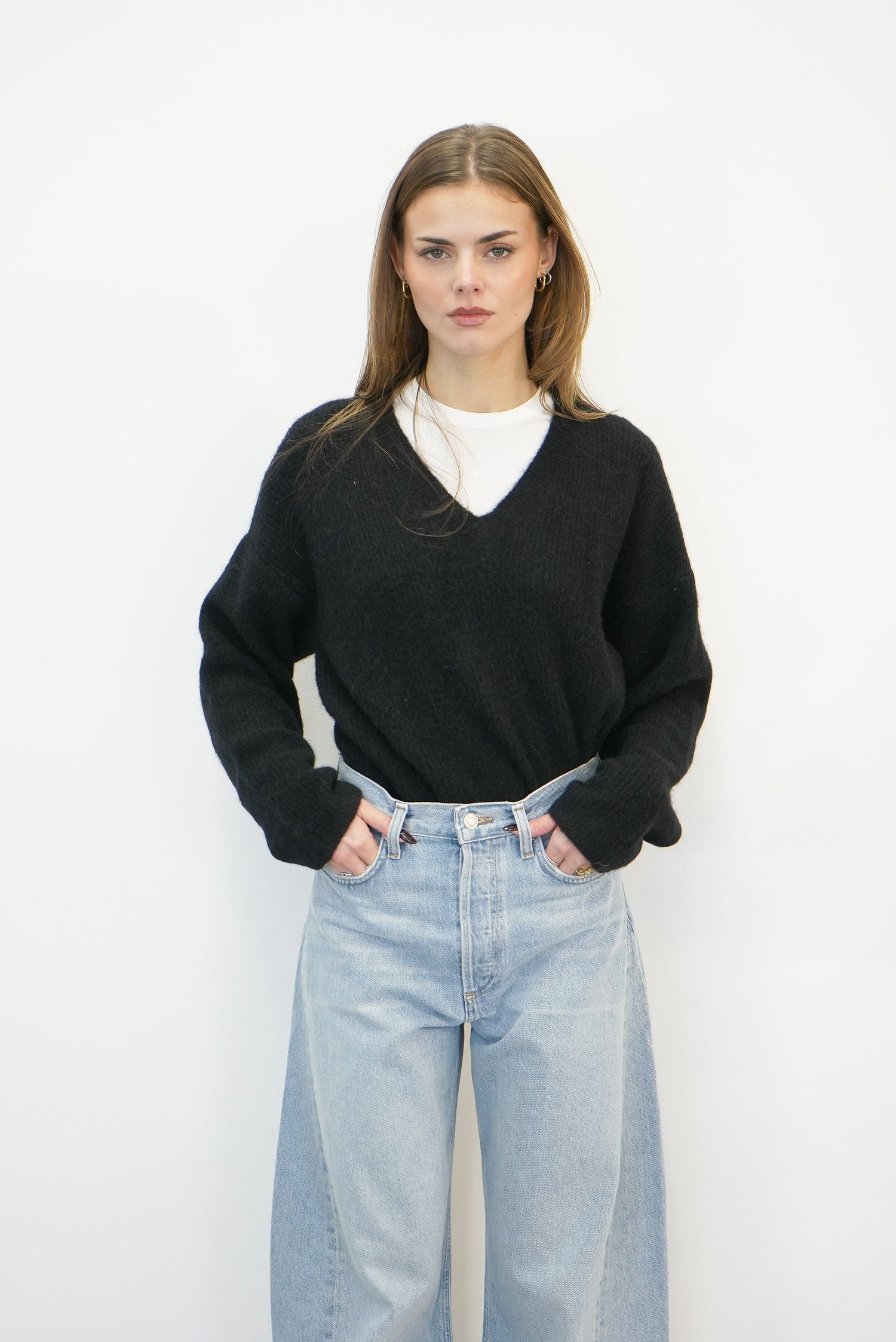 ALPHA WOOL V-NECK PULLOVER KNIT GESTUZ 