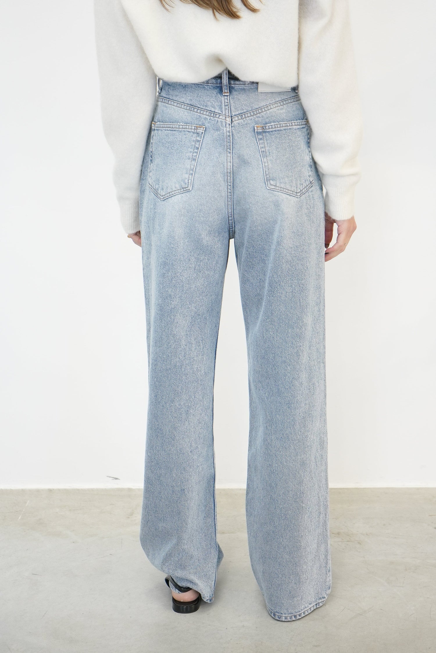 JULIUS THE STRAIGHT LEG JEANS JEANS KURE 