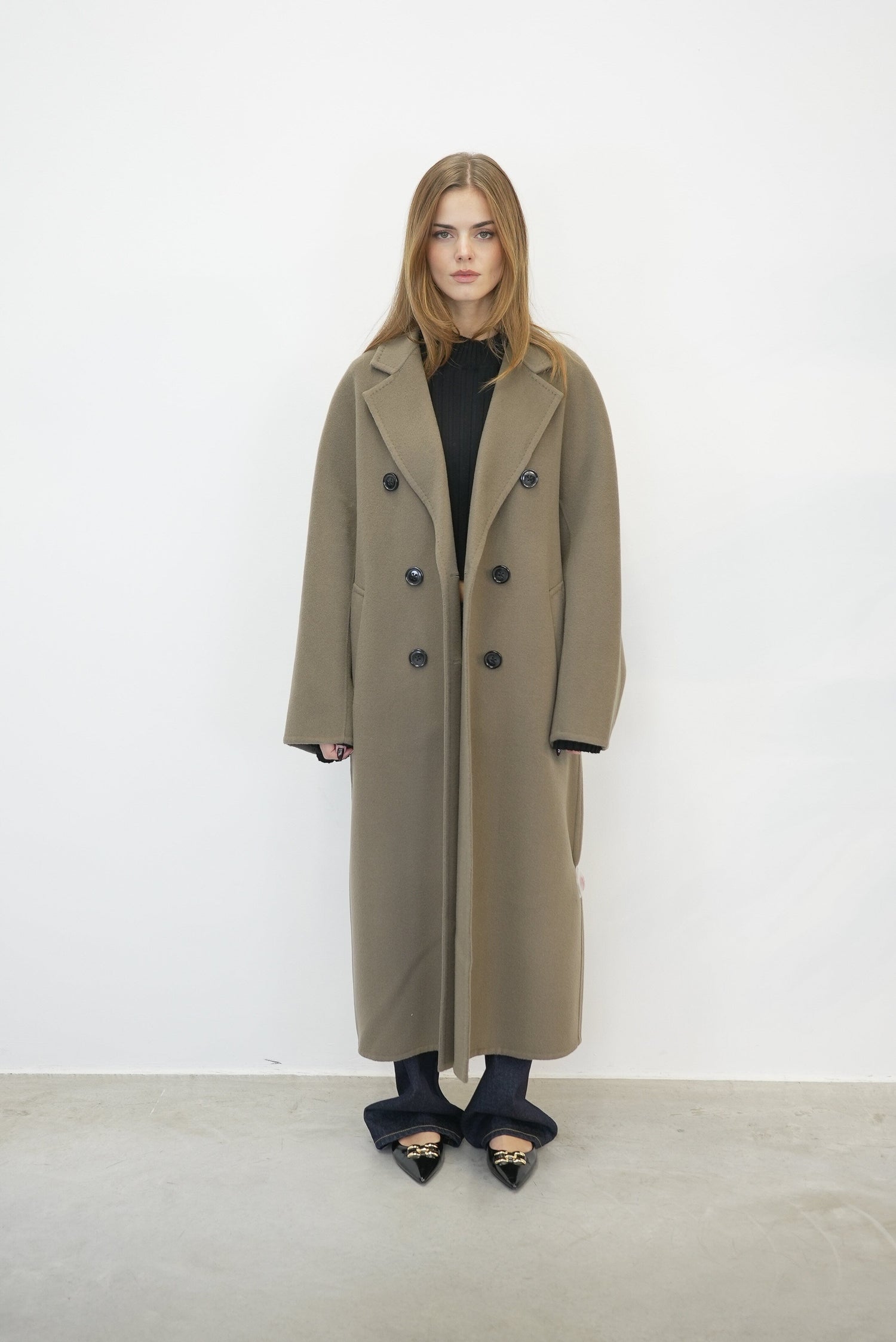 CLAIRE COAT COAT STAND STUDIO 