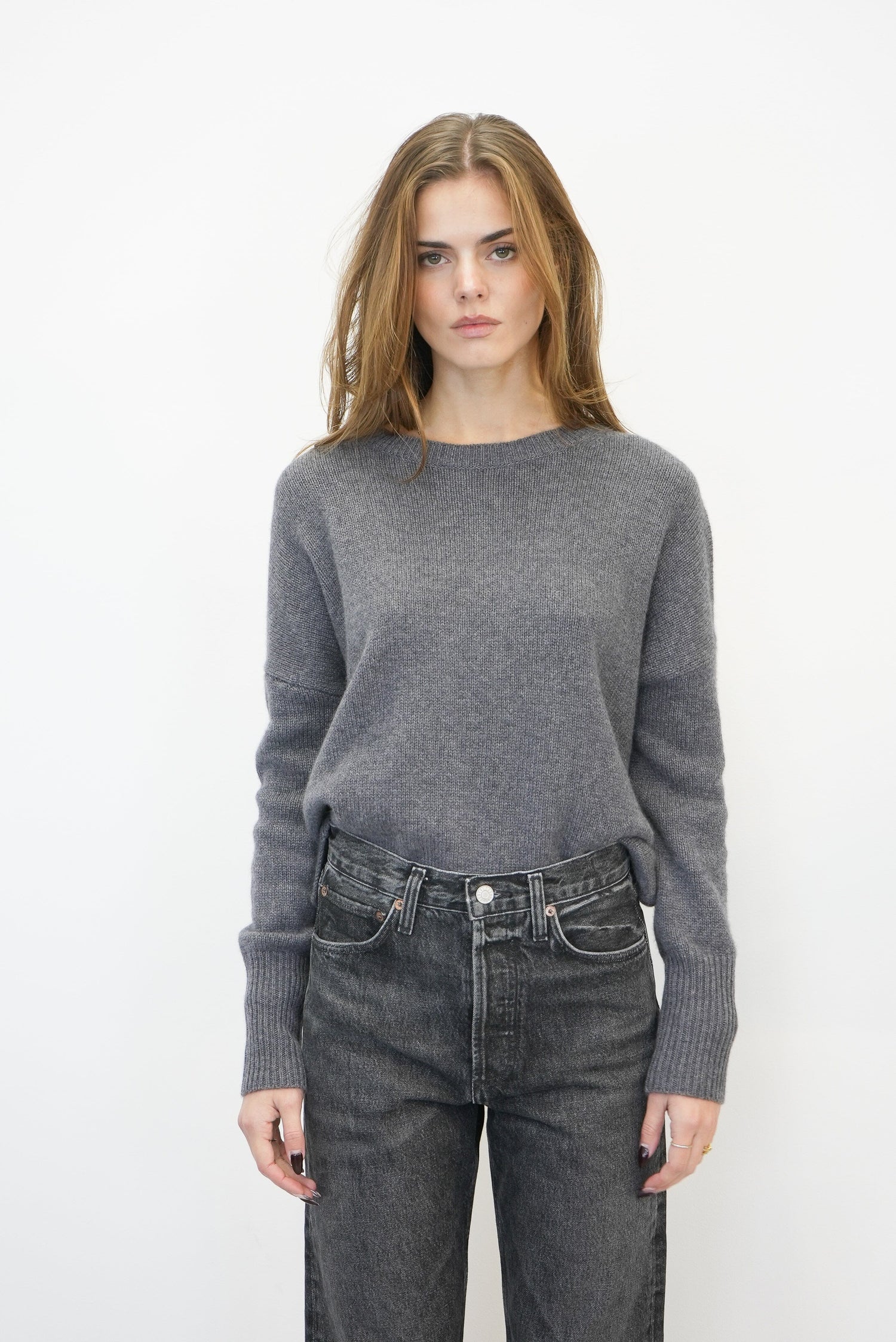 MILA SWEATER IN GRAPHITE KNIT LISA YANG 